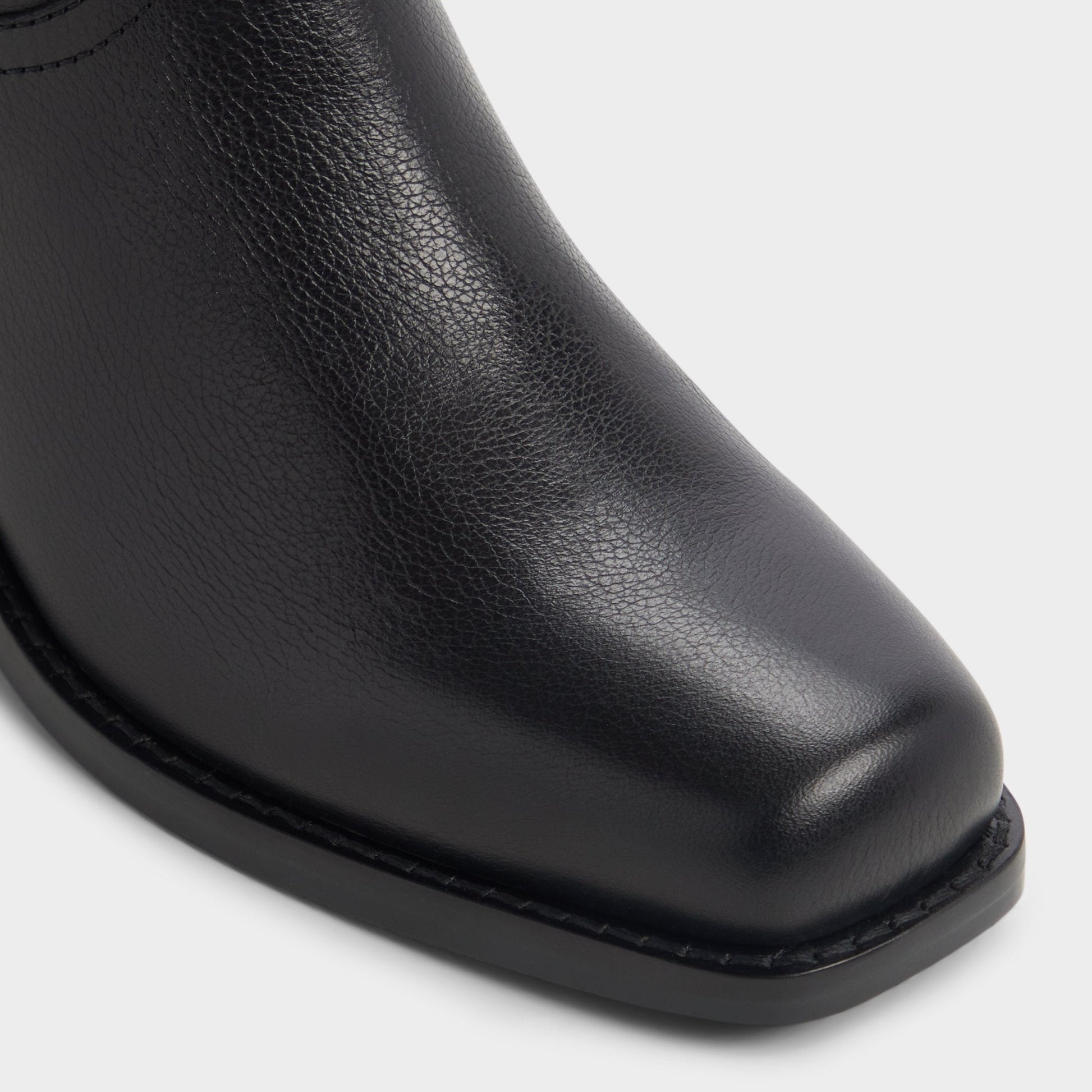 Emberlyn in Black - Knee-high western boot, Cup sole - Black