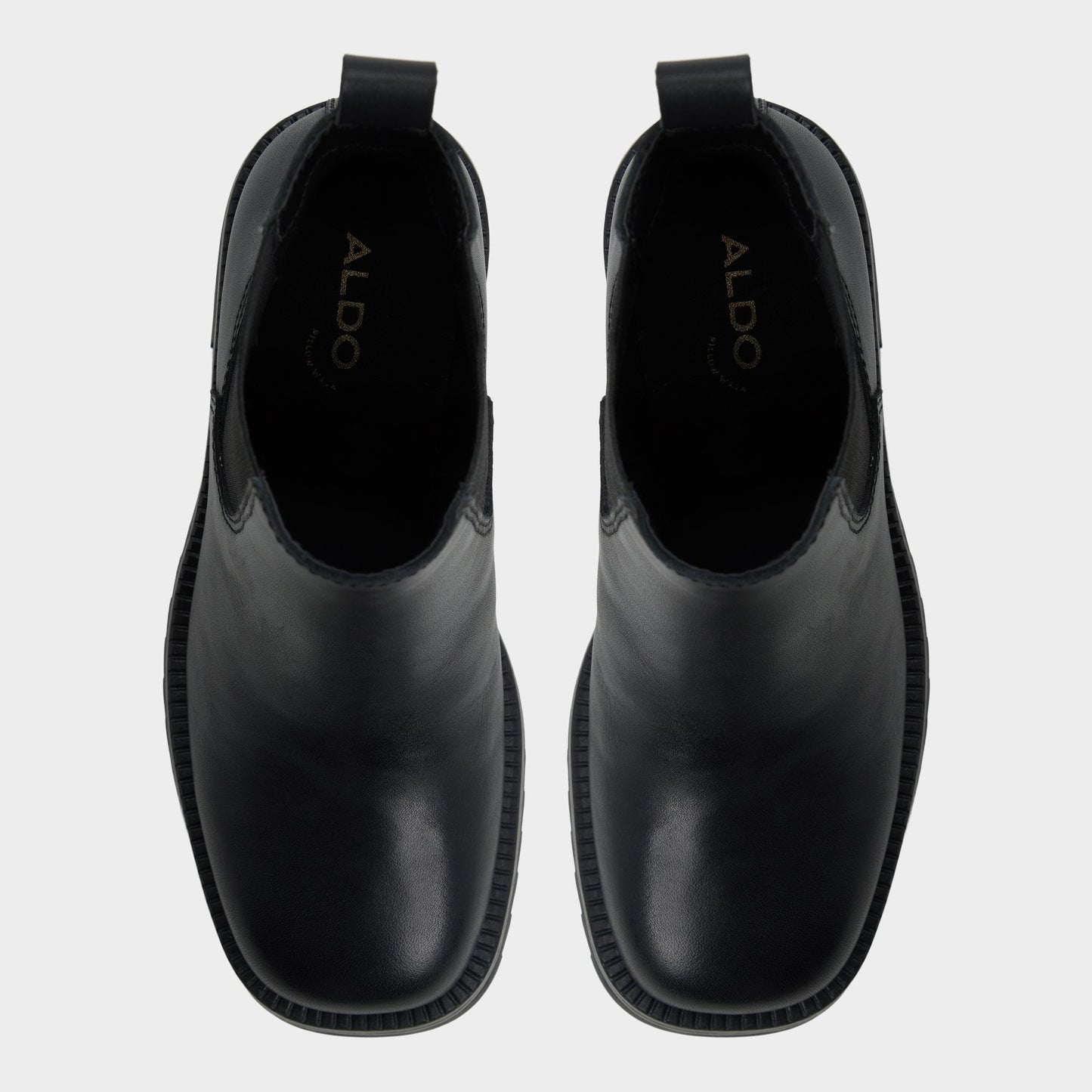 Anneliese in Black - Chelsea boot, Lug sole - Black