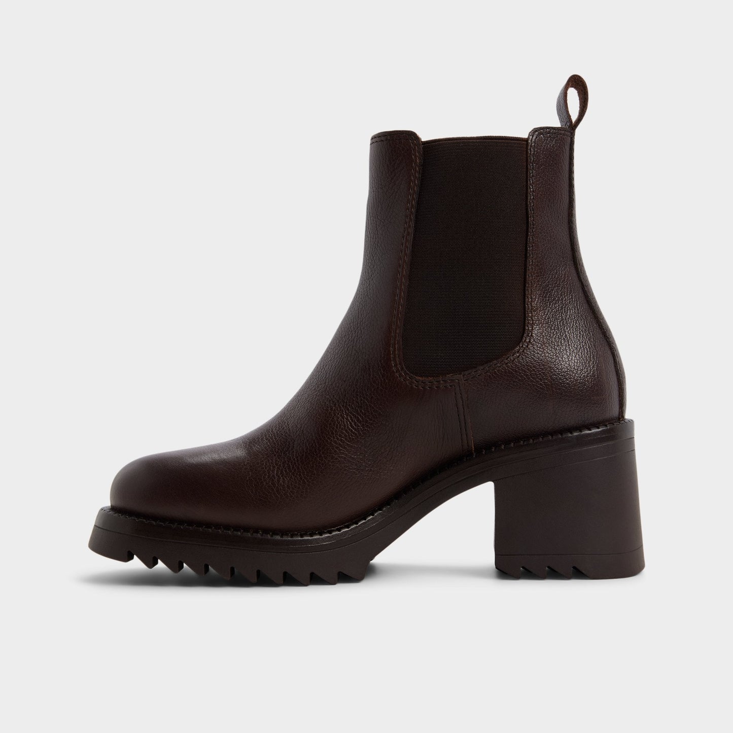 Anneliese in Medium Brown - Chelsea boot, Lug sole - Medium brown