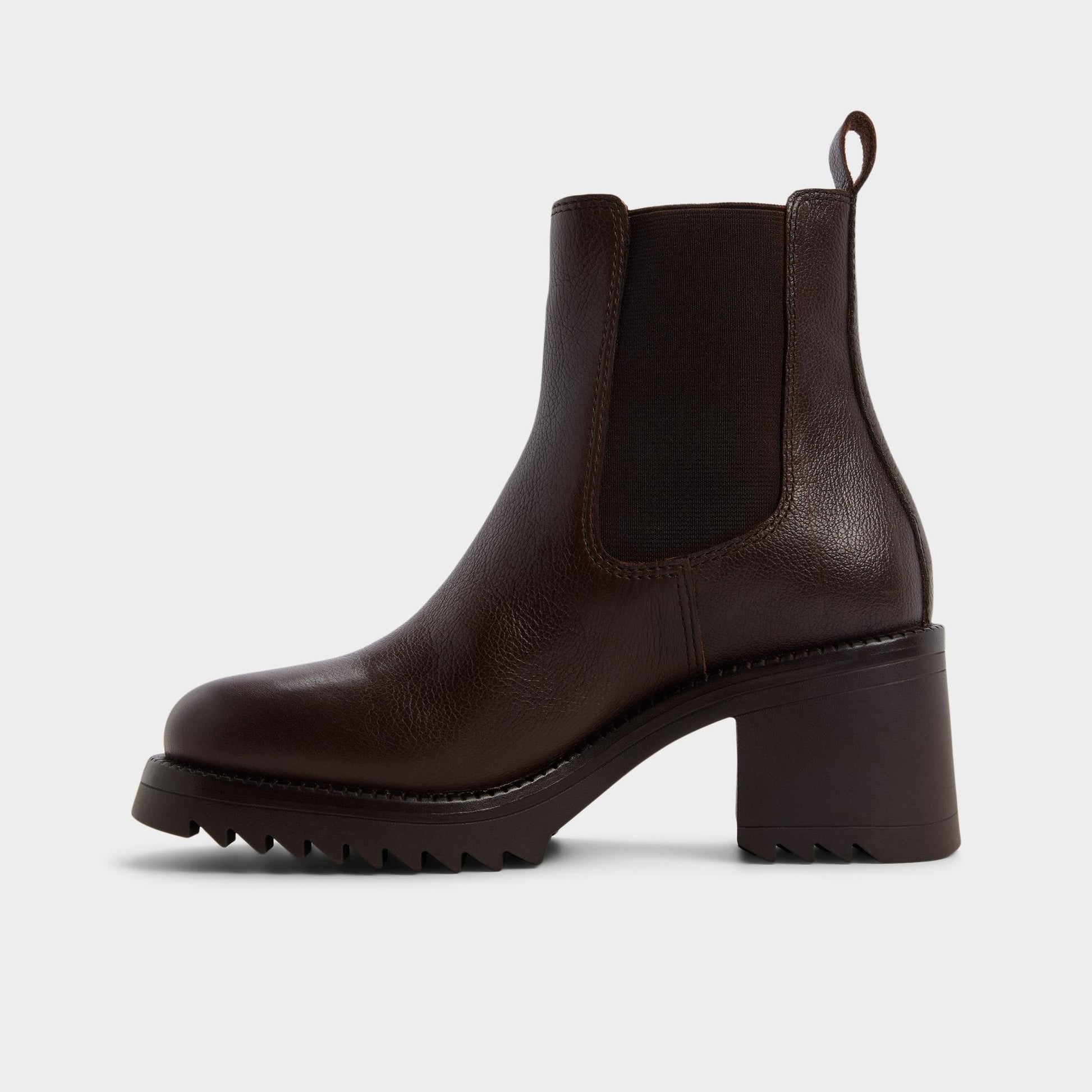Anneliese in Medium Brown - Chelsea boot, Lug sole - Medium brown