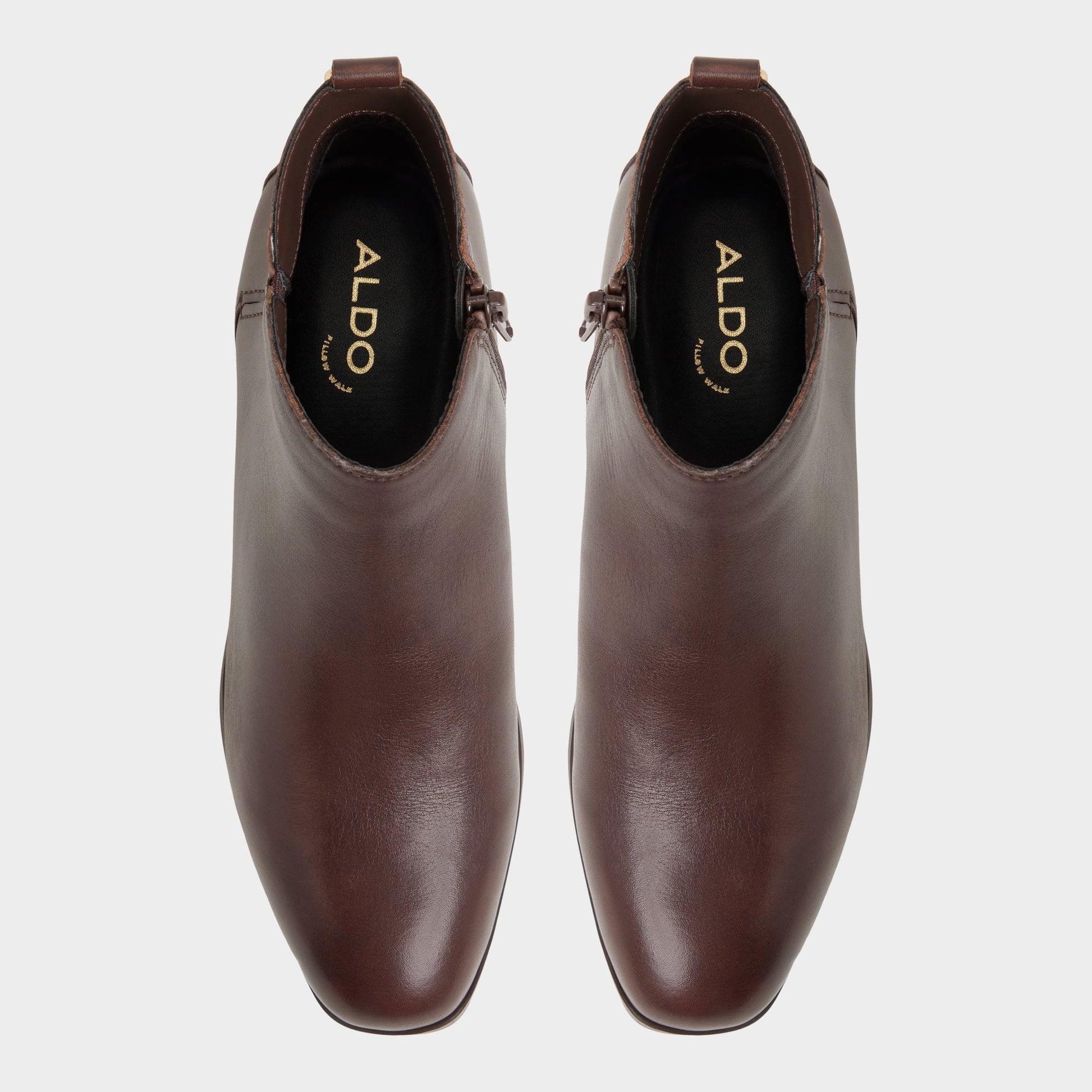 Verity in Dark Brown - Chelsea boot, Block heel - Dark brown