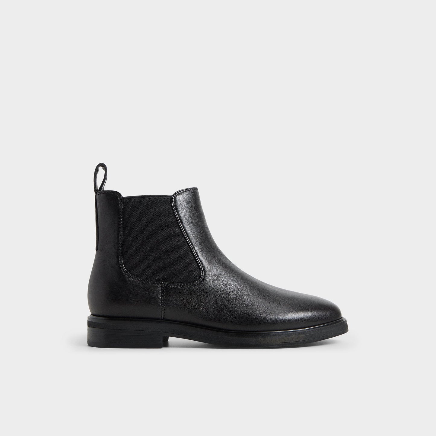 Librah in Black - Chelsea boot, Block heel - Black