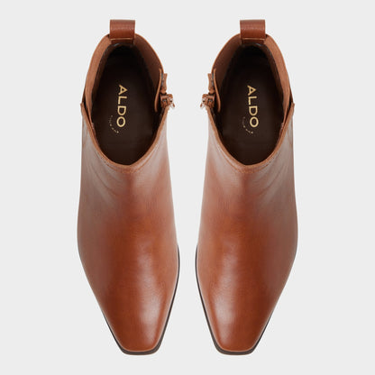Raneldar in Medium Brown - Chelsea boot, Block heel - Medium brown