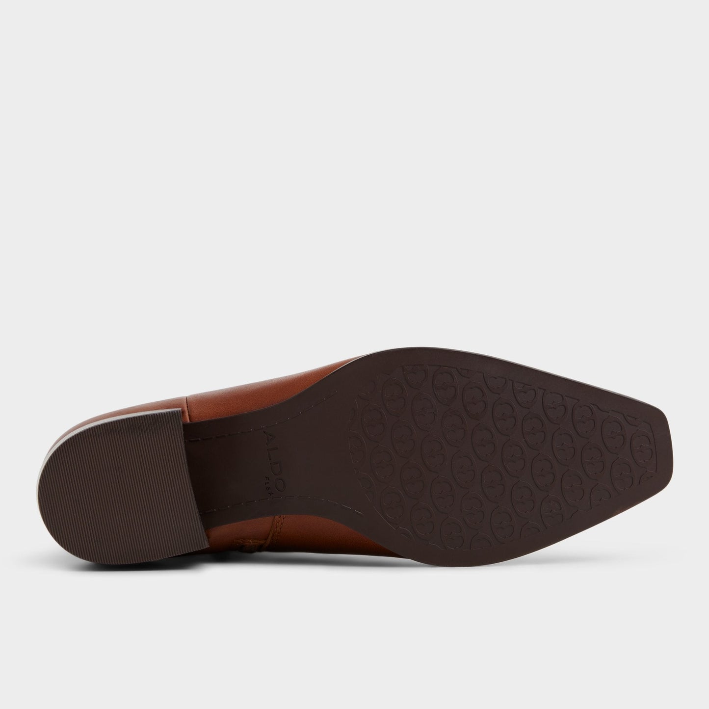Raneldar in Medium Brown - Chelsea boot, Block heel - Medium brown