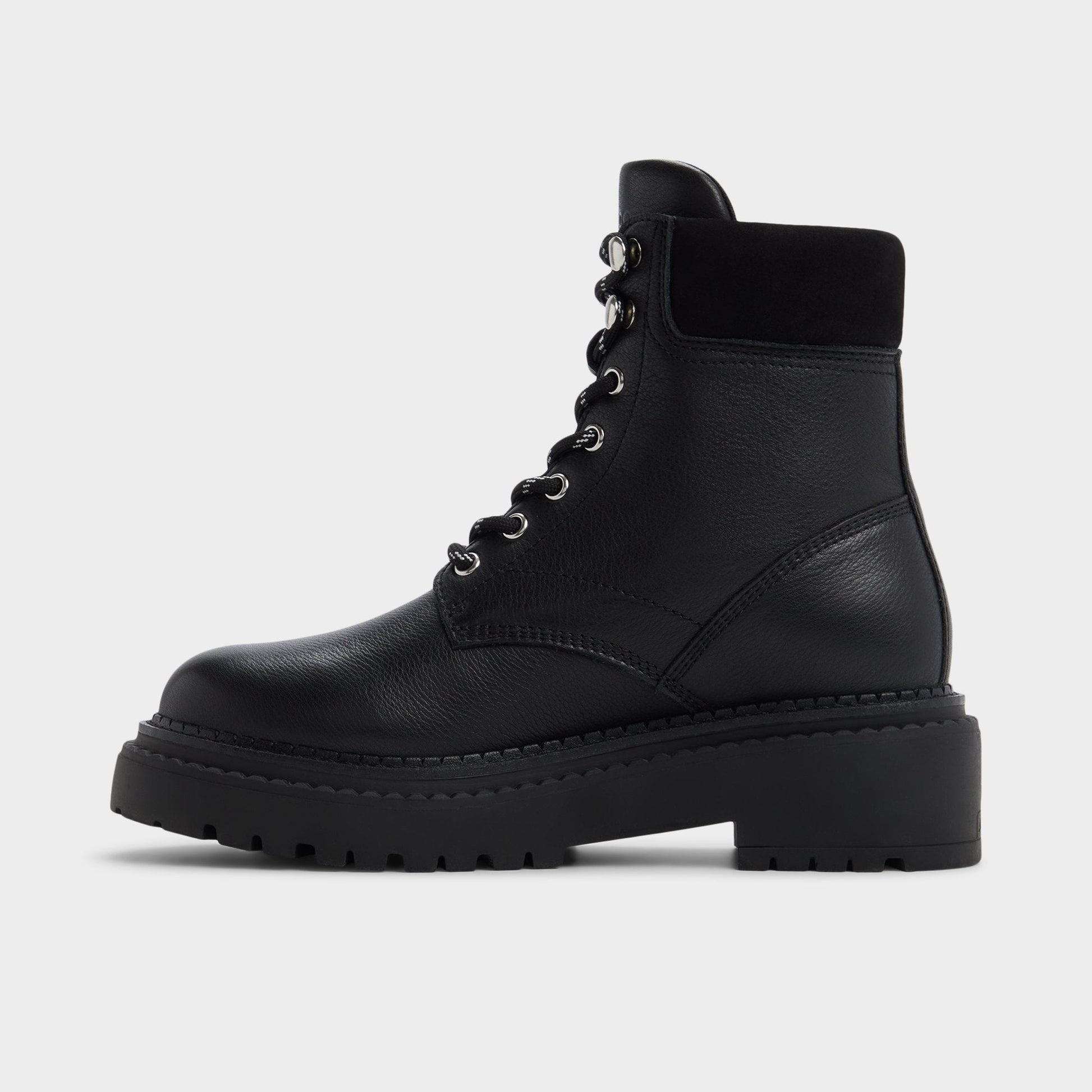 Lewellan in Black - Hiking boot, Lug sole - Black
