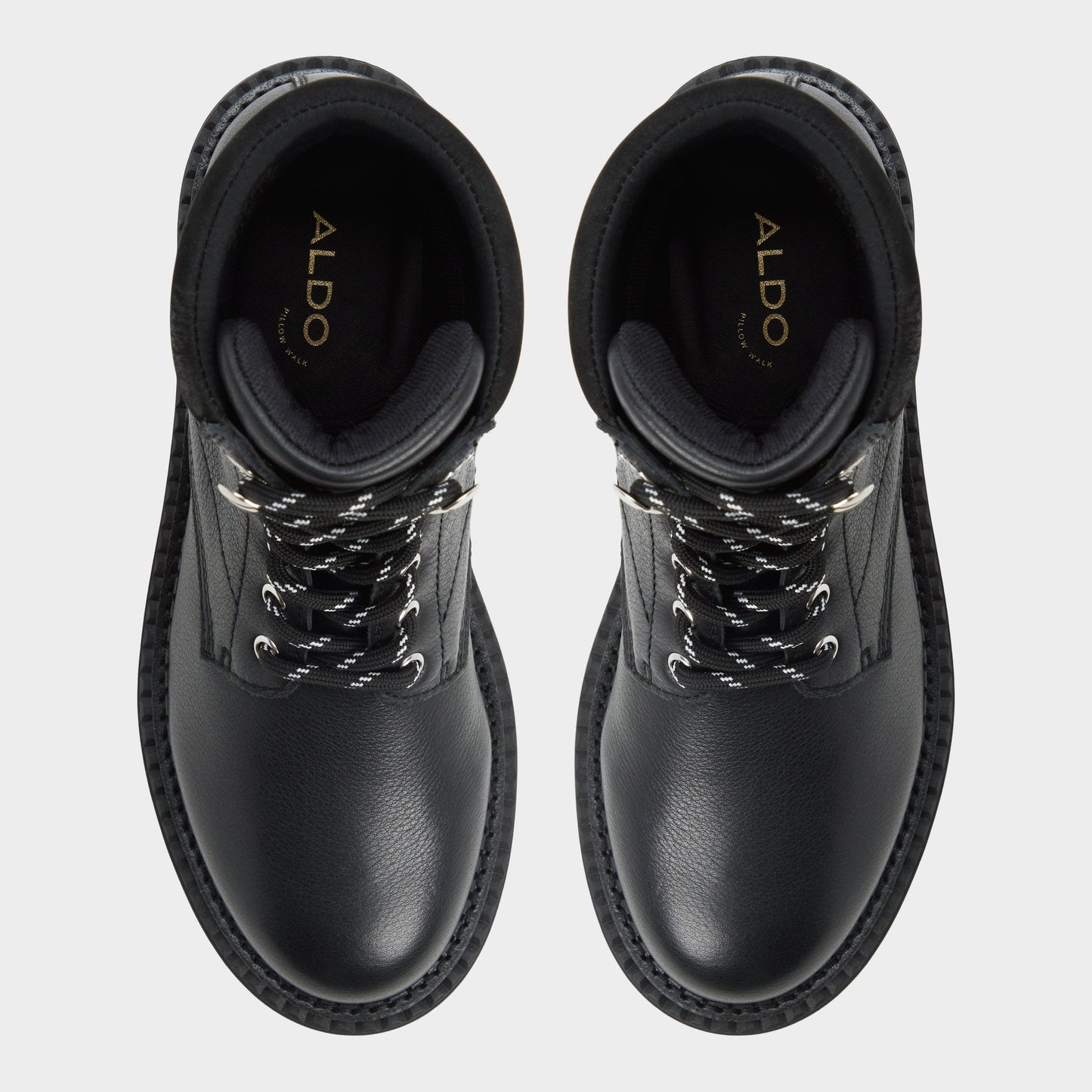 Lewellan in Black - Hiking boot, Lug sole - Black