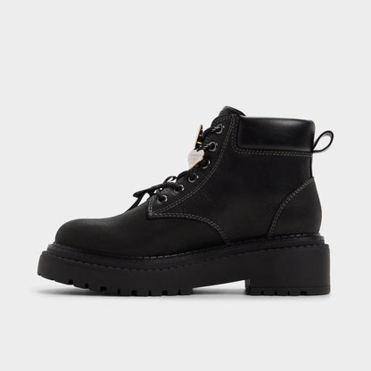 Therift in Black - Women's hiking boot - Black