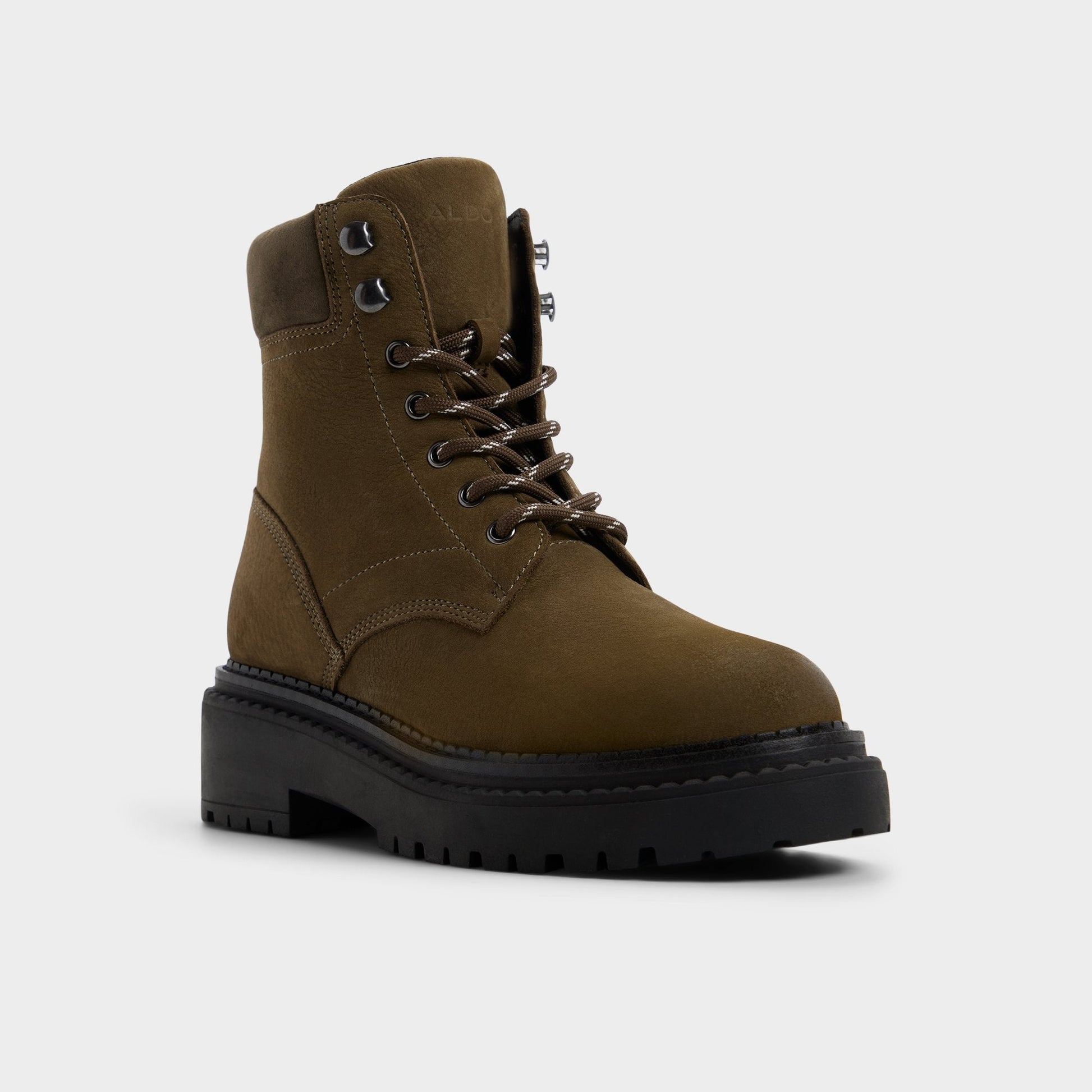 Lewellan in Dark Green - Hiking boot, Lug sole - Dark green