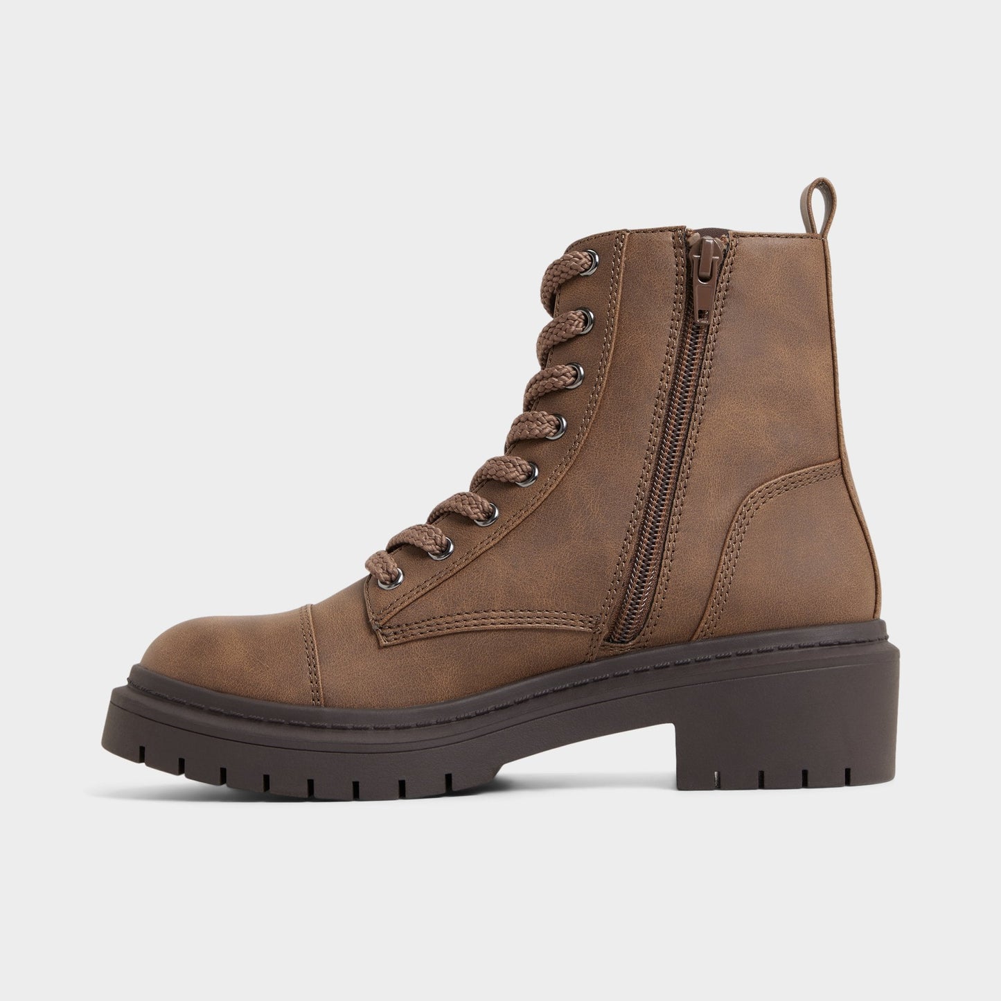 Goer in Medium Brown - Combat ankle boot, Lug sole - Medium brown