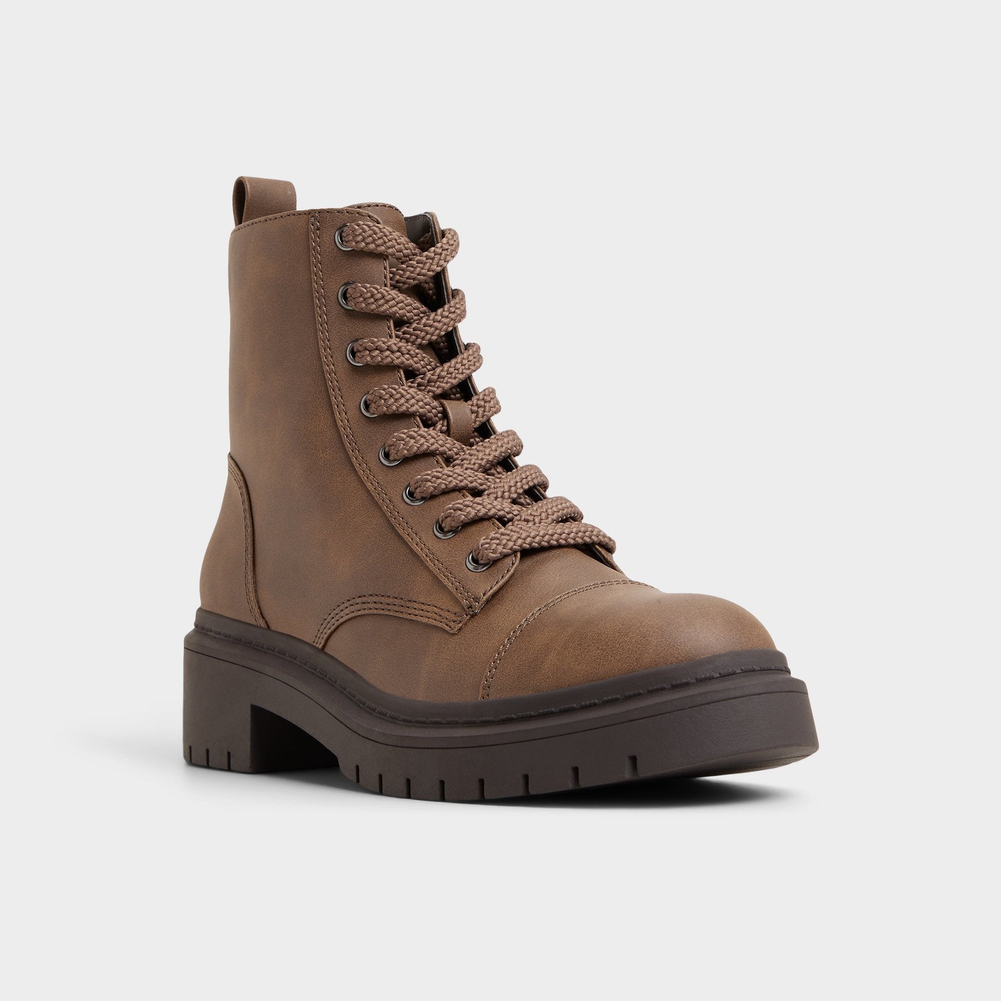 Goer in Medium Brown - Combat ankle boot, Lug sole - Medium brown