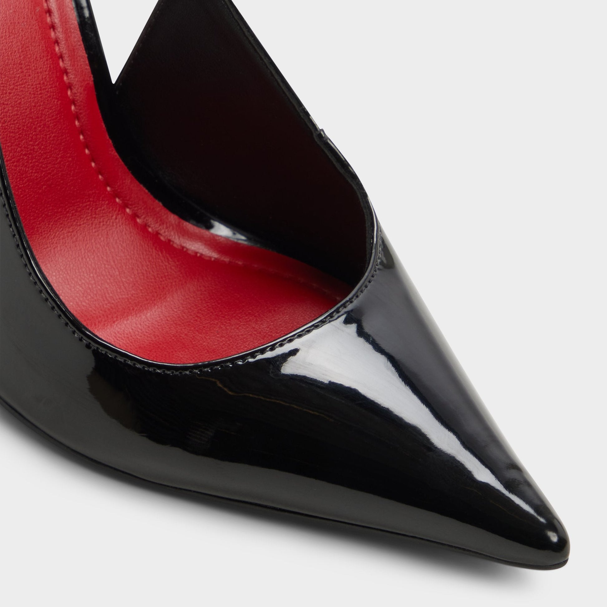 Serrah in Black - Pump, Stiletto heel - Black