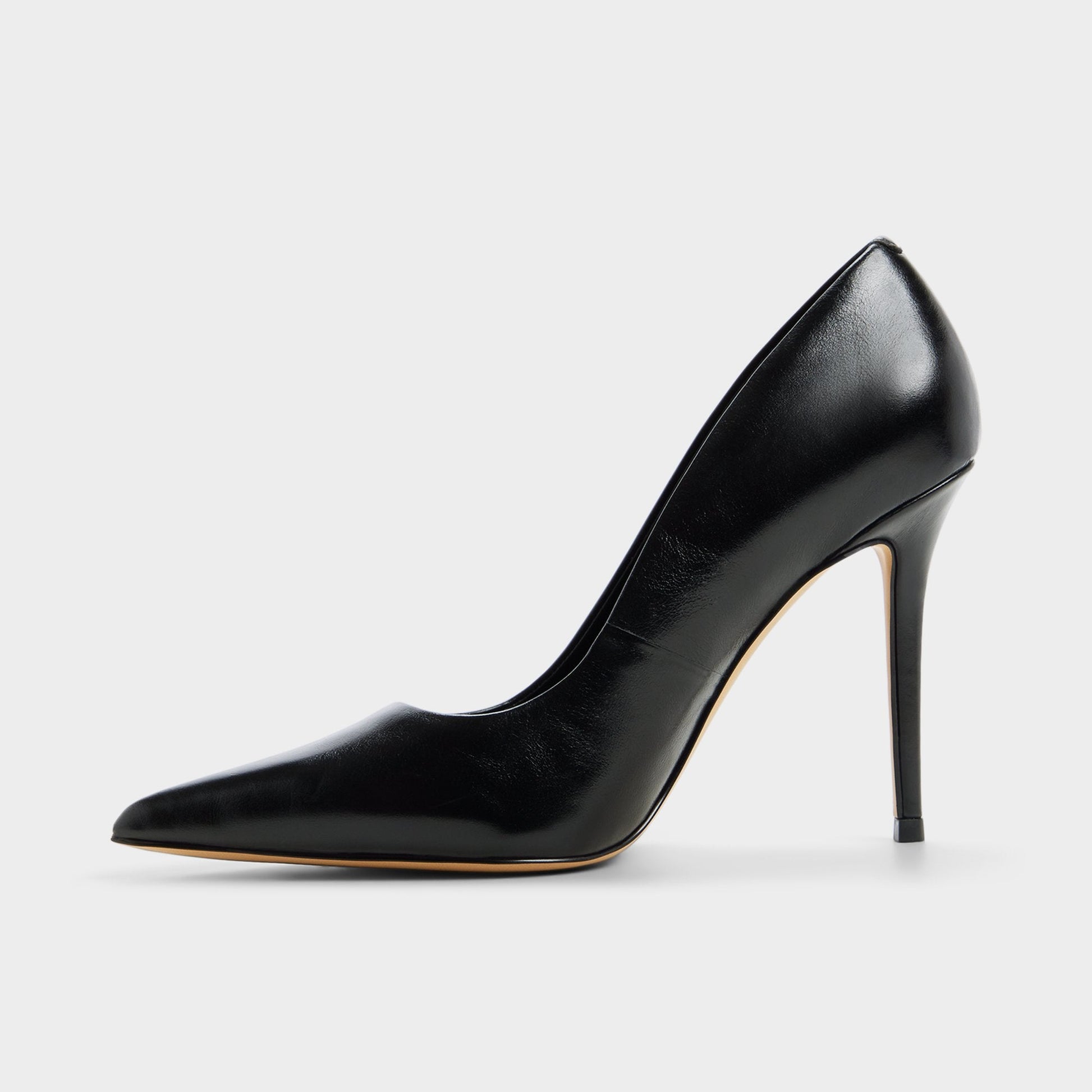 Stasya in Black - Pump, Stiletto heel - Black