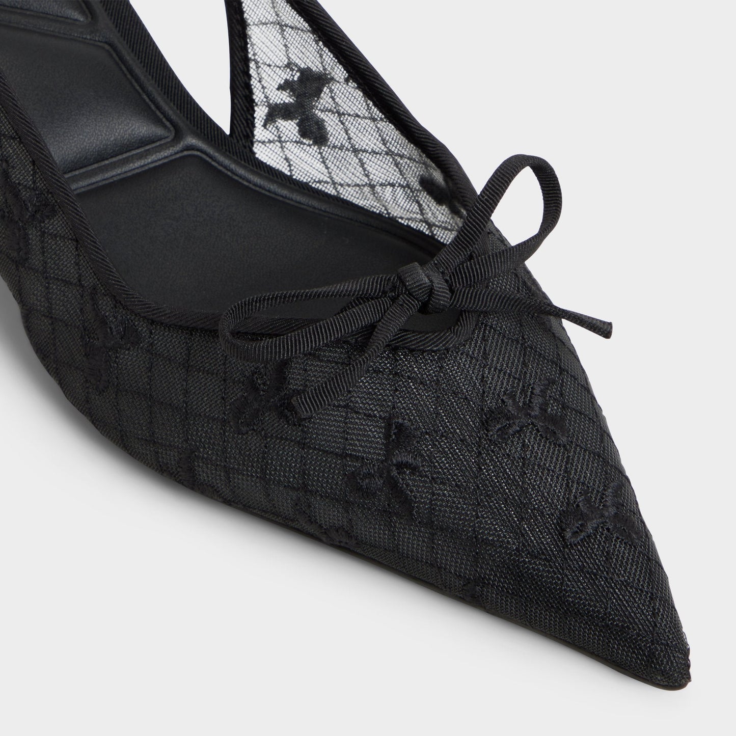 Azaro in Other Black 14151901 - Slingback heel, Kitten heel - Other black