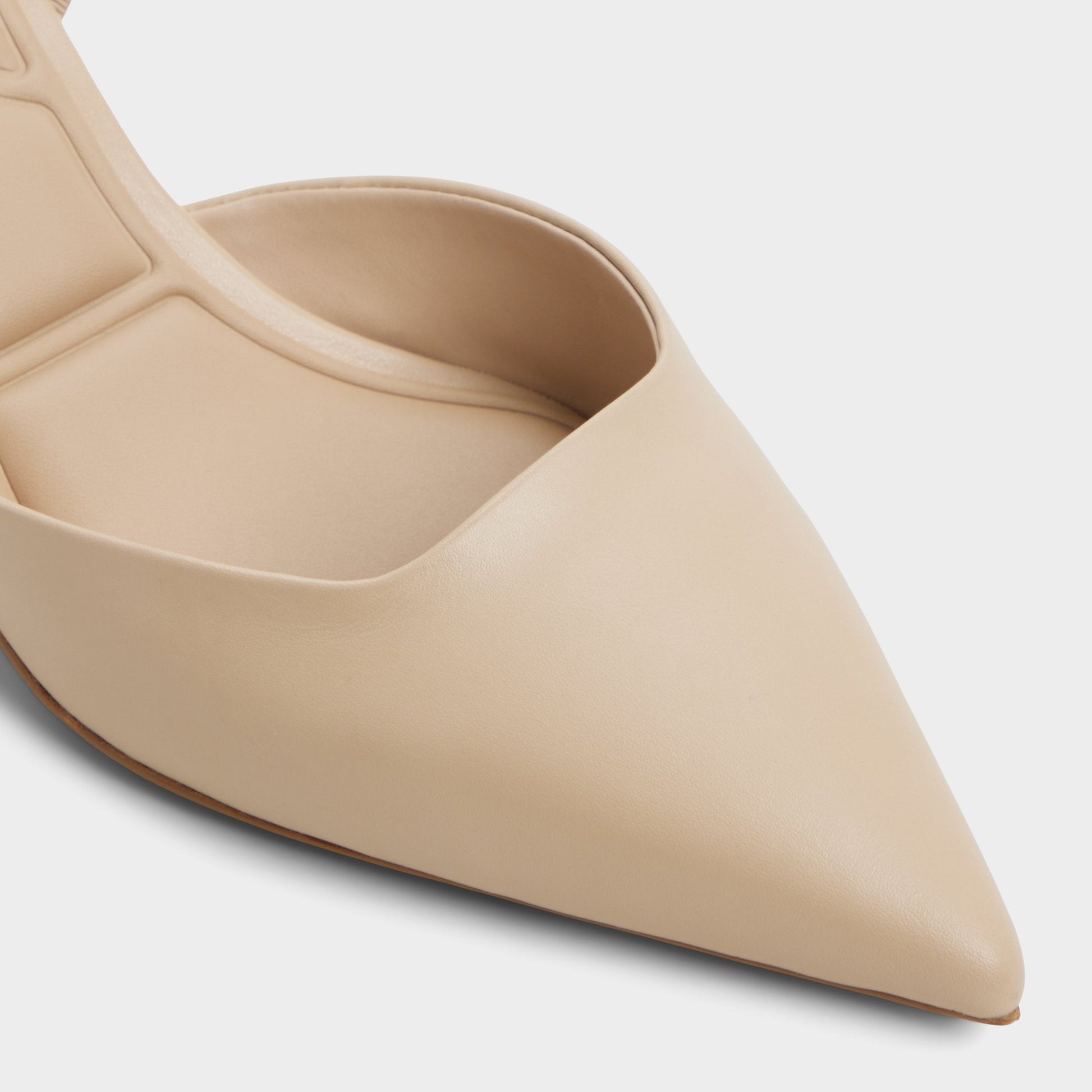 Gavedessi in Medium Beige - Slingback heel, Kitten heel - Medium Beige