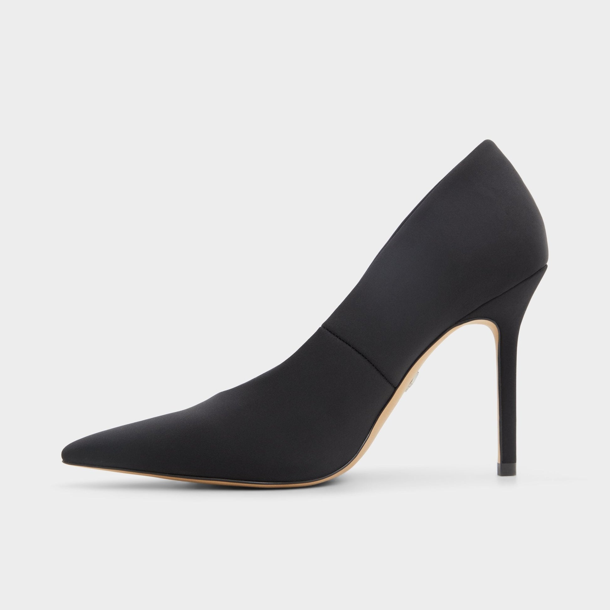 Lessy in Black - Pump, Stiletto heel - Black