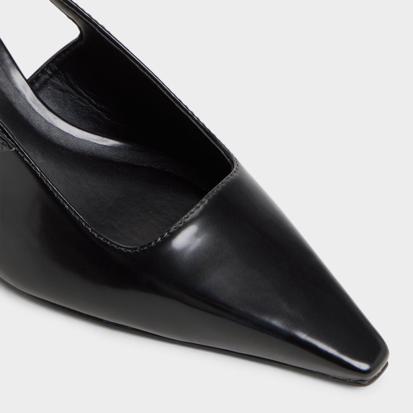 Nealie in Black 14139075 - Slingback heel, Kitten heel - Black