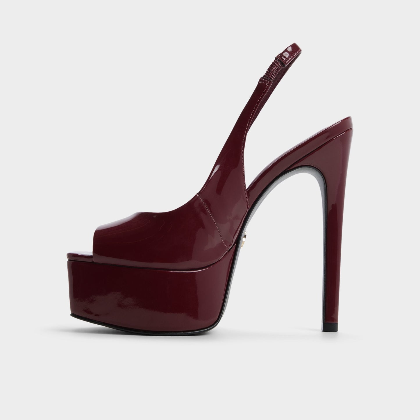 Thanlinie in Dark Red - Slingback heeled sandal, Platform - Dark Red