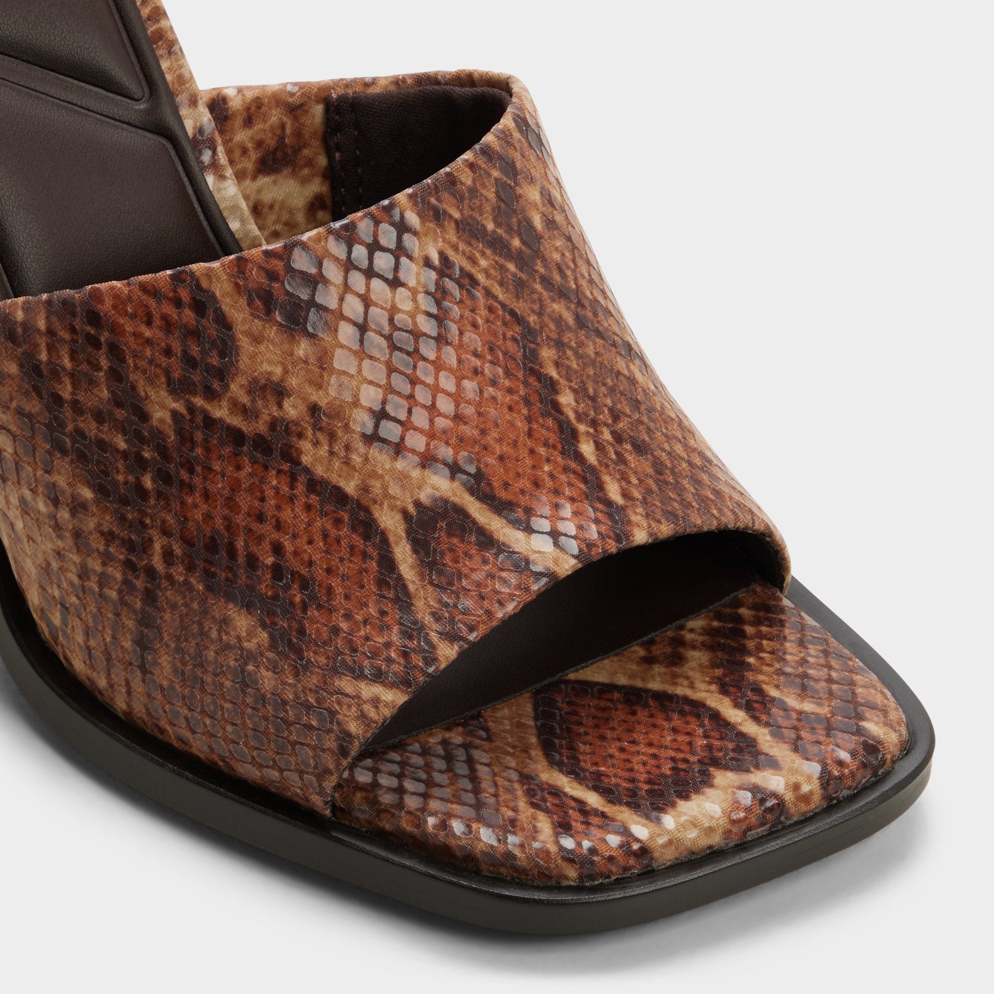 Re in Sophia Brown Multi14190695 - Heeled mule, Block heel - Brown multi