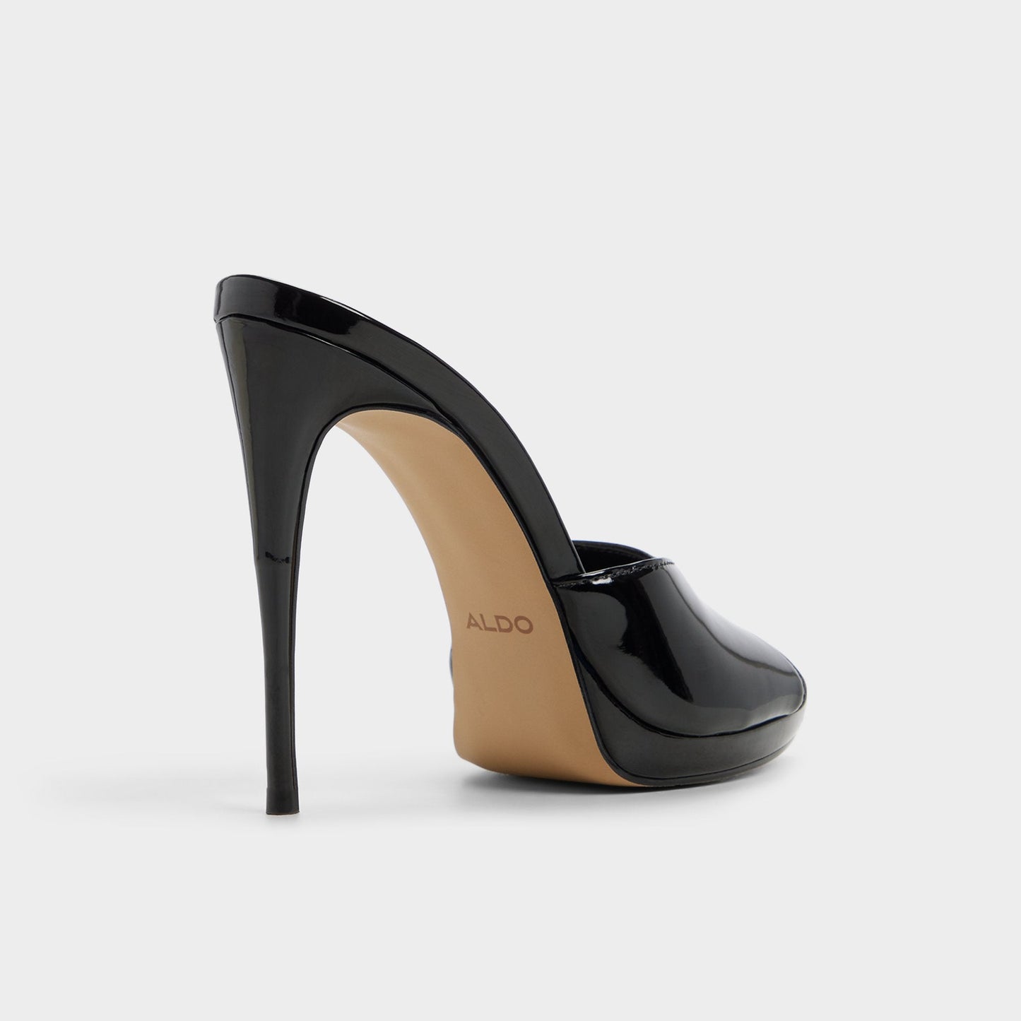 Rivieraa in Black - Heeled mule, Platform - Black