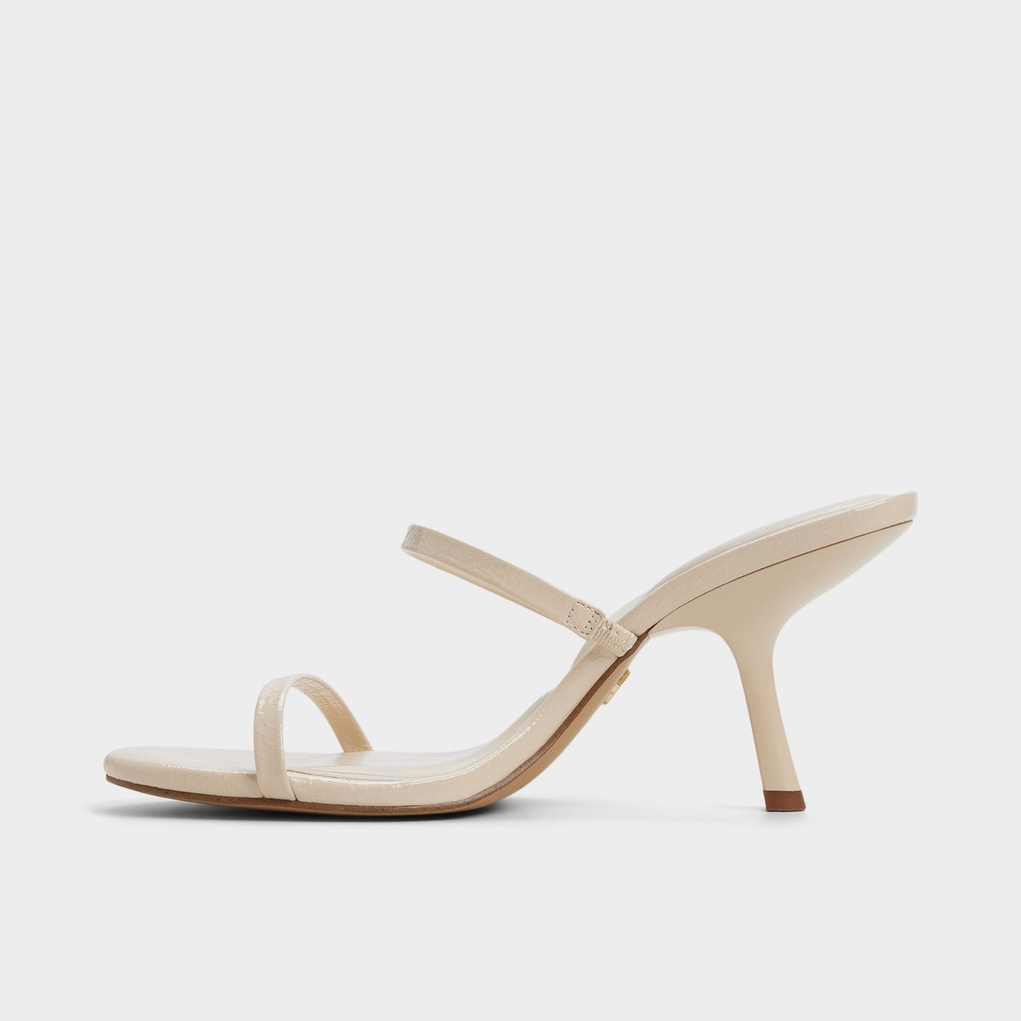 Avelinda in Cream - Heeled mule - Cream