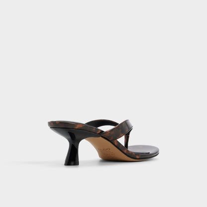 Jump in Open Brown - Heeled flip flop, Kitten heel - Open brown