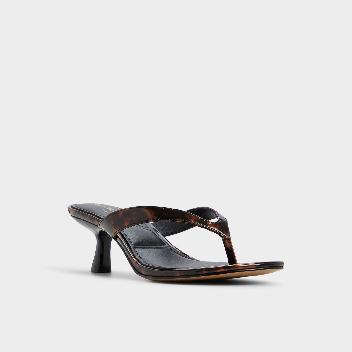 Jump in Open Brown - Heeled flip flop, Kitten heel - Open brown