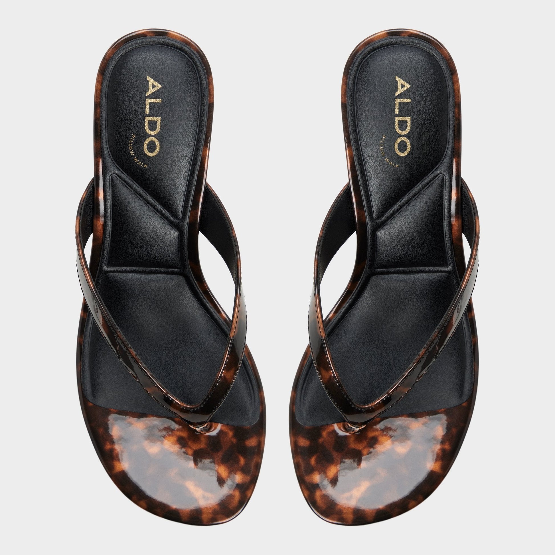 Jump in Open Brown - Heeled flip flop, Kitten heel - Open brown