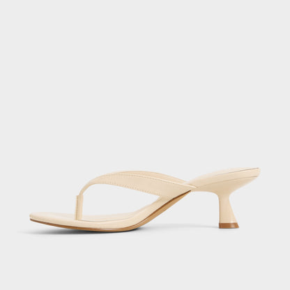 Jump in Cream - Heeled flip flop, Kitten heel - Cream
