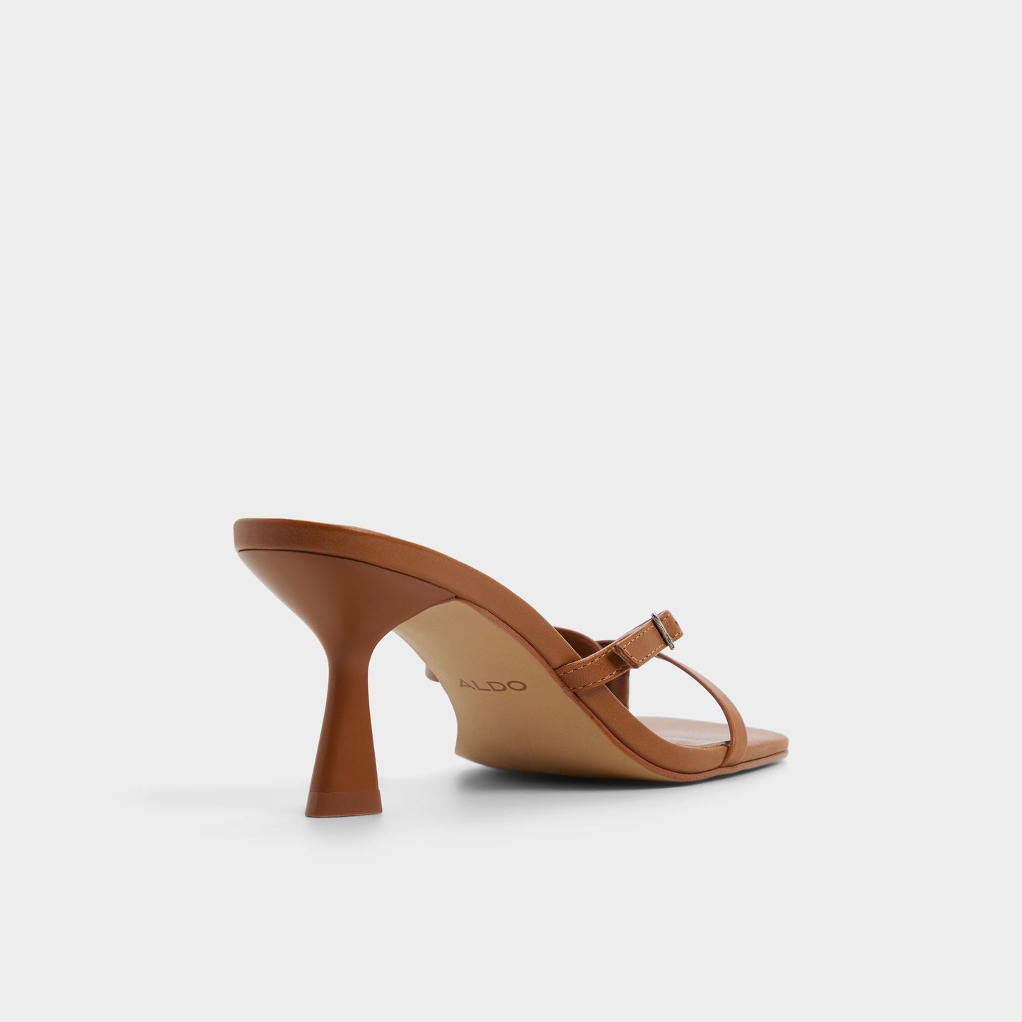 Gannever - Heeled flip flop, Kitten heel - Medium Brown