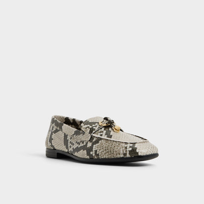 Ybilide White/Black Women's Loafers & Oxfords - Loafer - White/Black