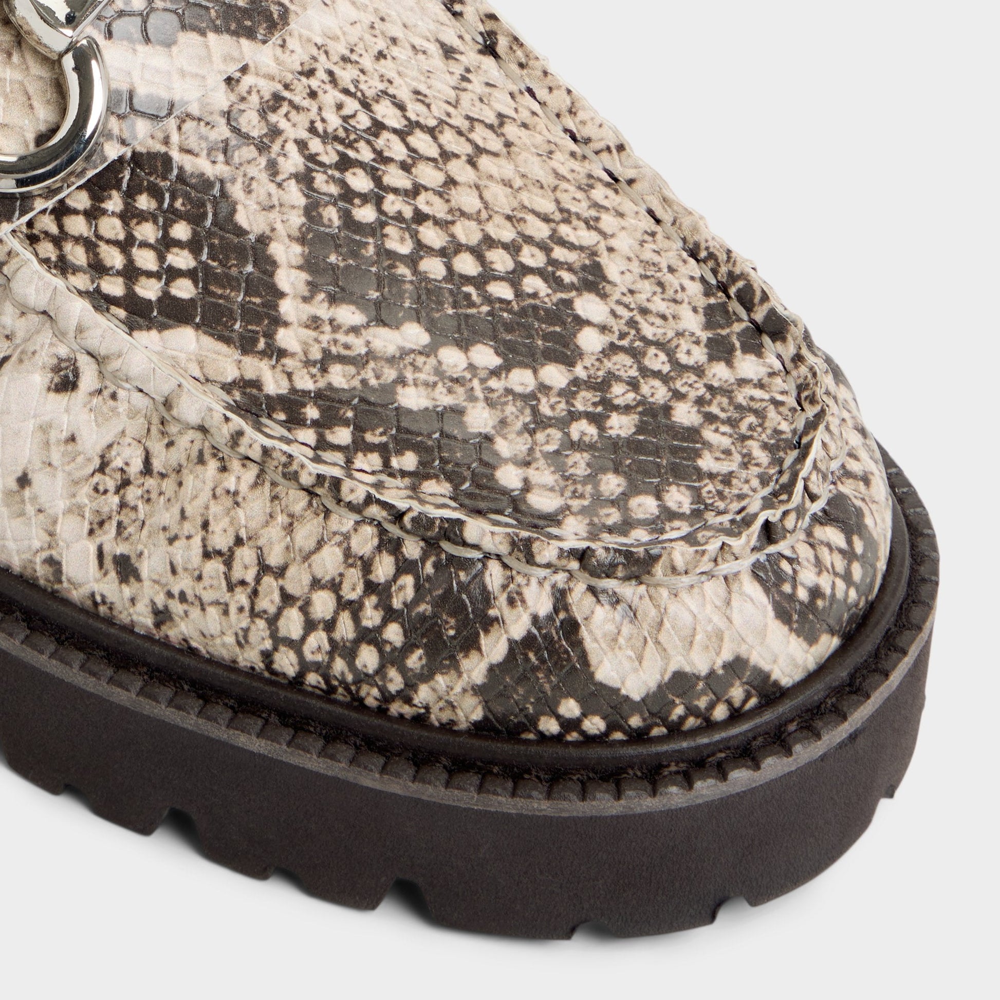 Danrose in Open Brown - Loafer, Lug sole - Open Brown