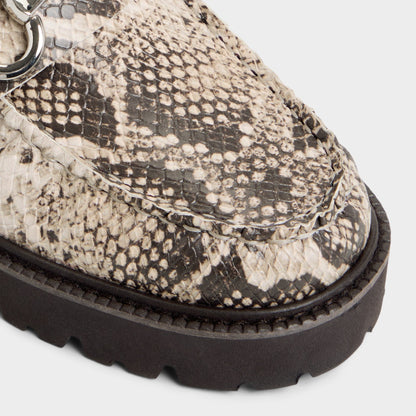 Danrose in Open Brown - Loafer, Lug sole - Open Brown