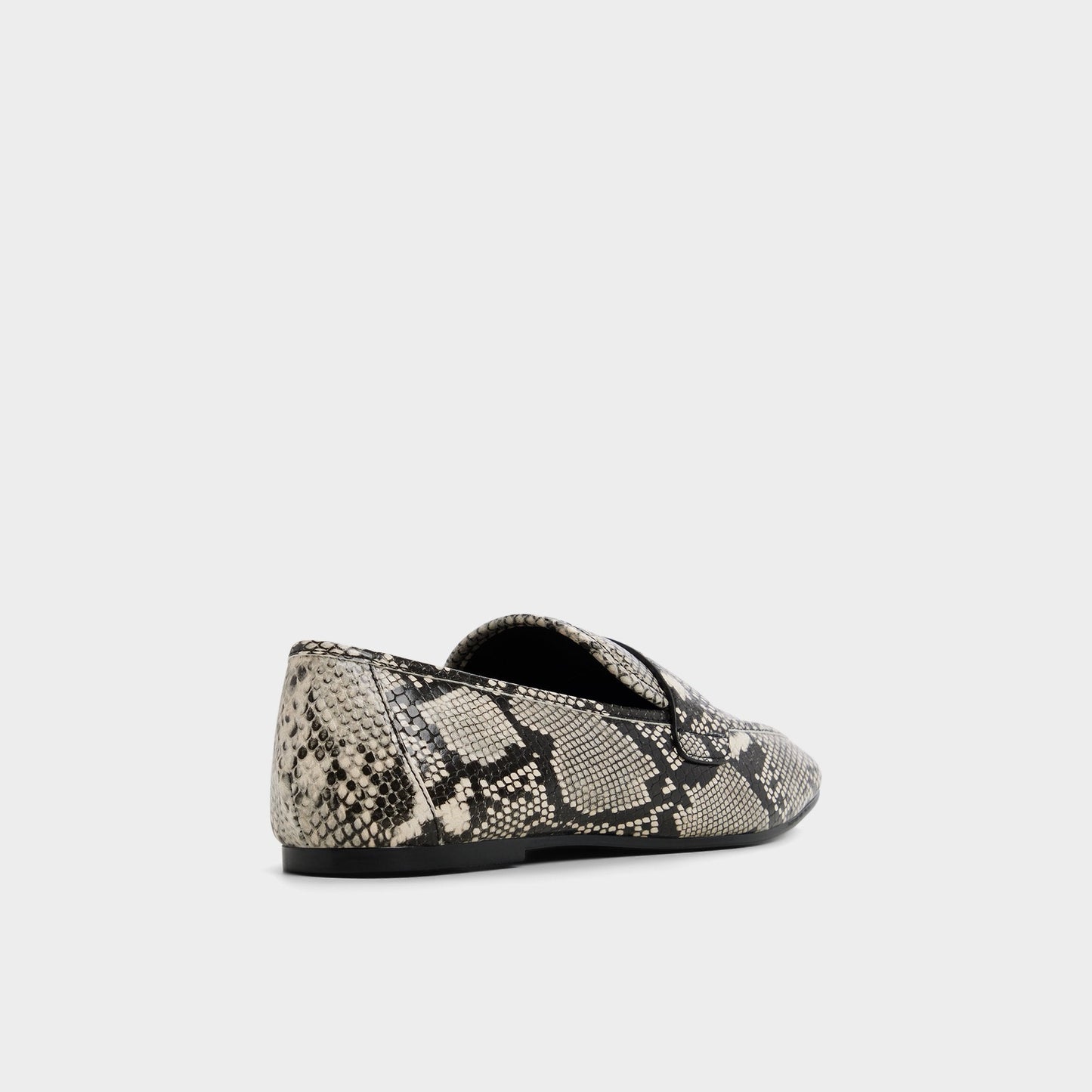 Bellamyy Black/White Women's Loafers & Oxfords - Loafer - Black/White