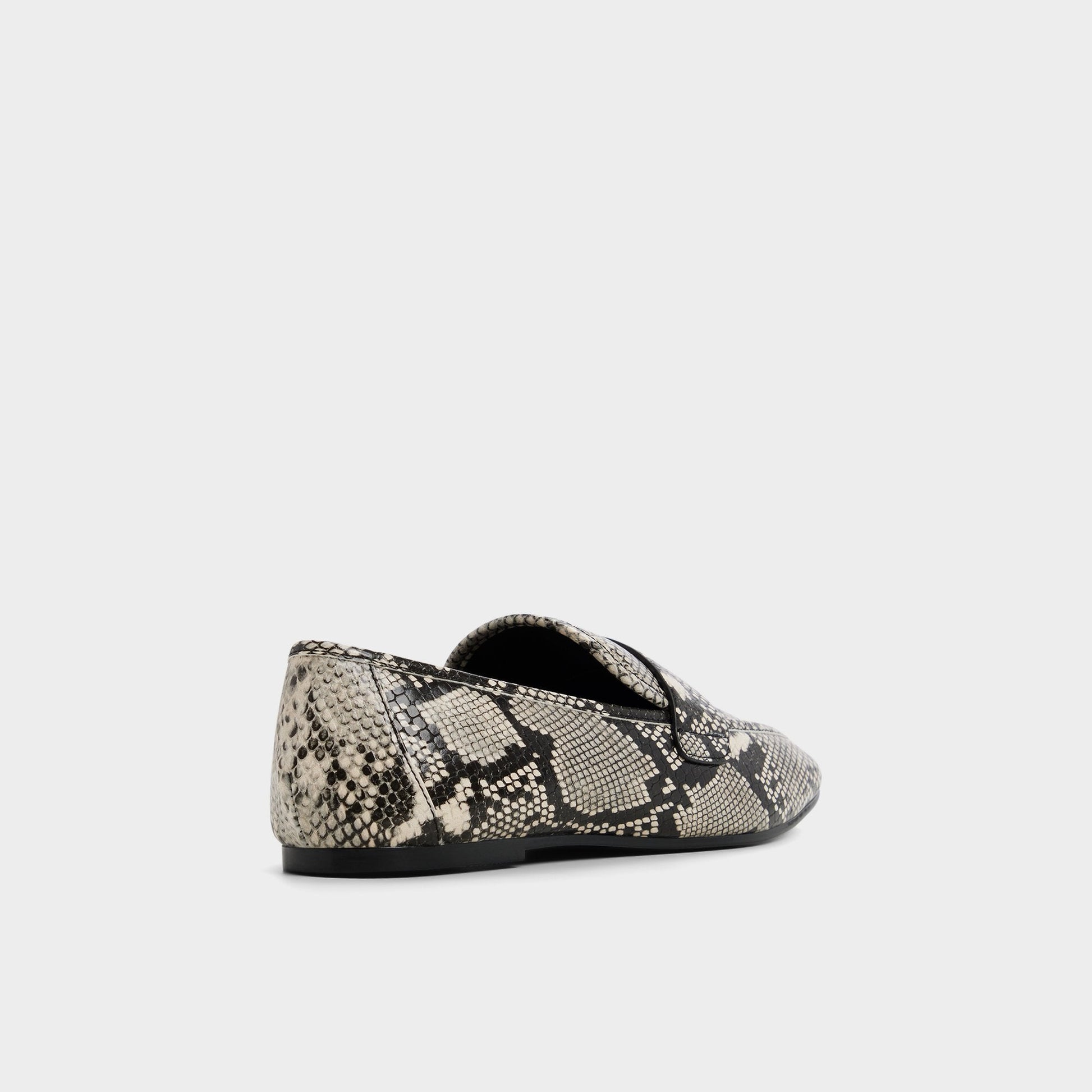 Bellamyy Black/White Women's Loafers & Oxfords - Loafer - Black/White