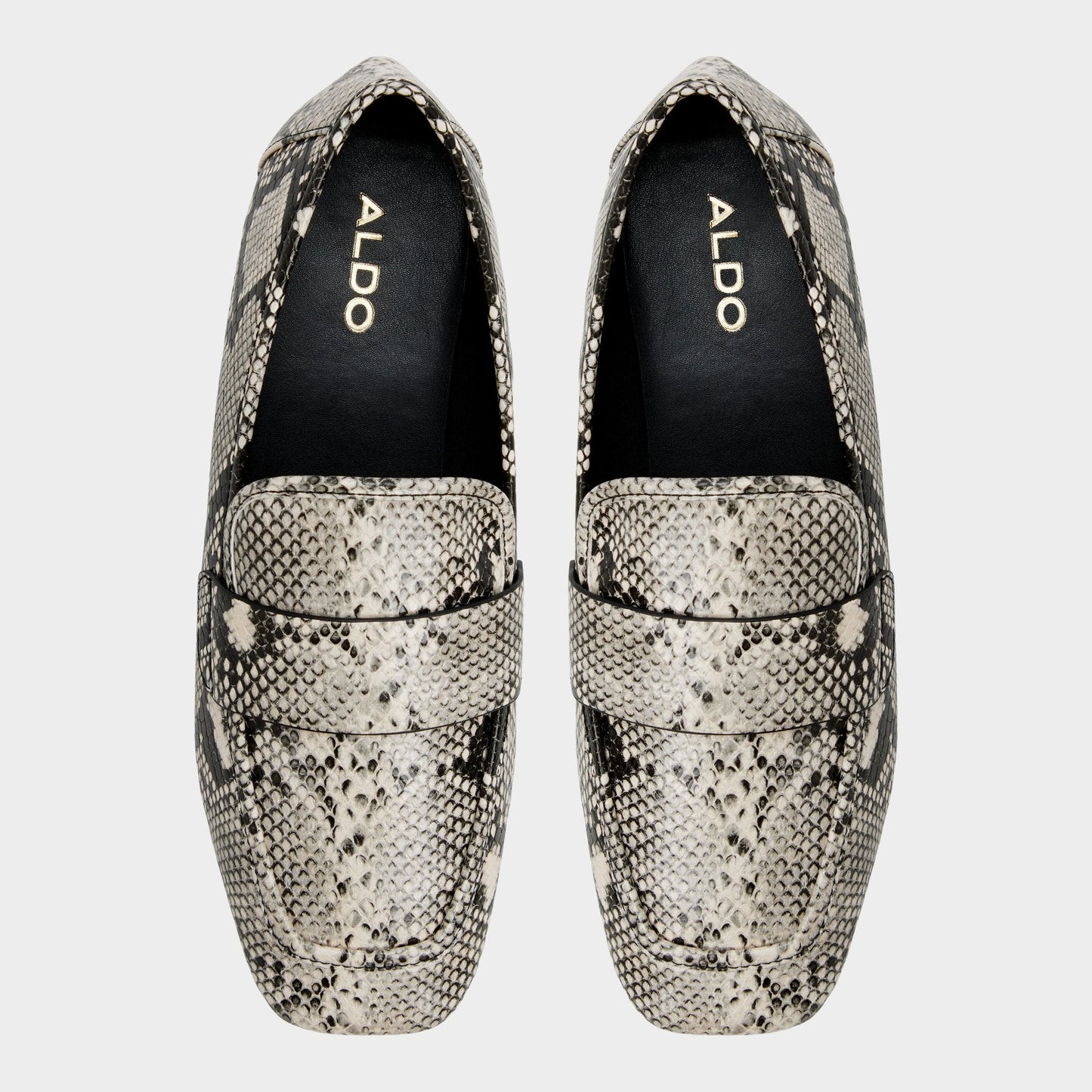 Bellamyy Black/White Women's Loafers & Oxfords - Loafer - Black/White