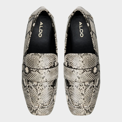 Bellamyy Black/White Women's Loafers & Oxfords - Loafer - Black/White