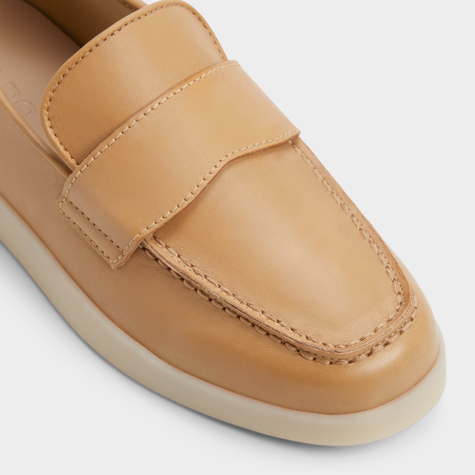 Seastroll Light Brown Women's Loafers & Oxfords - Loafer - Light brown