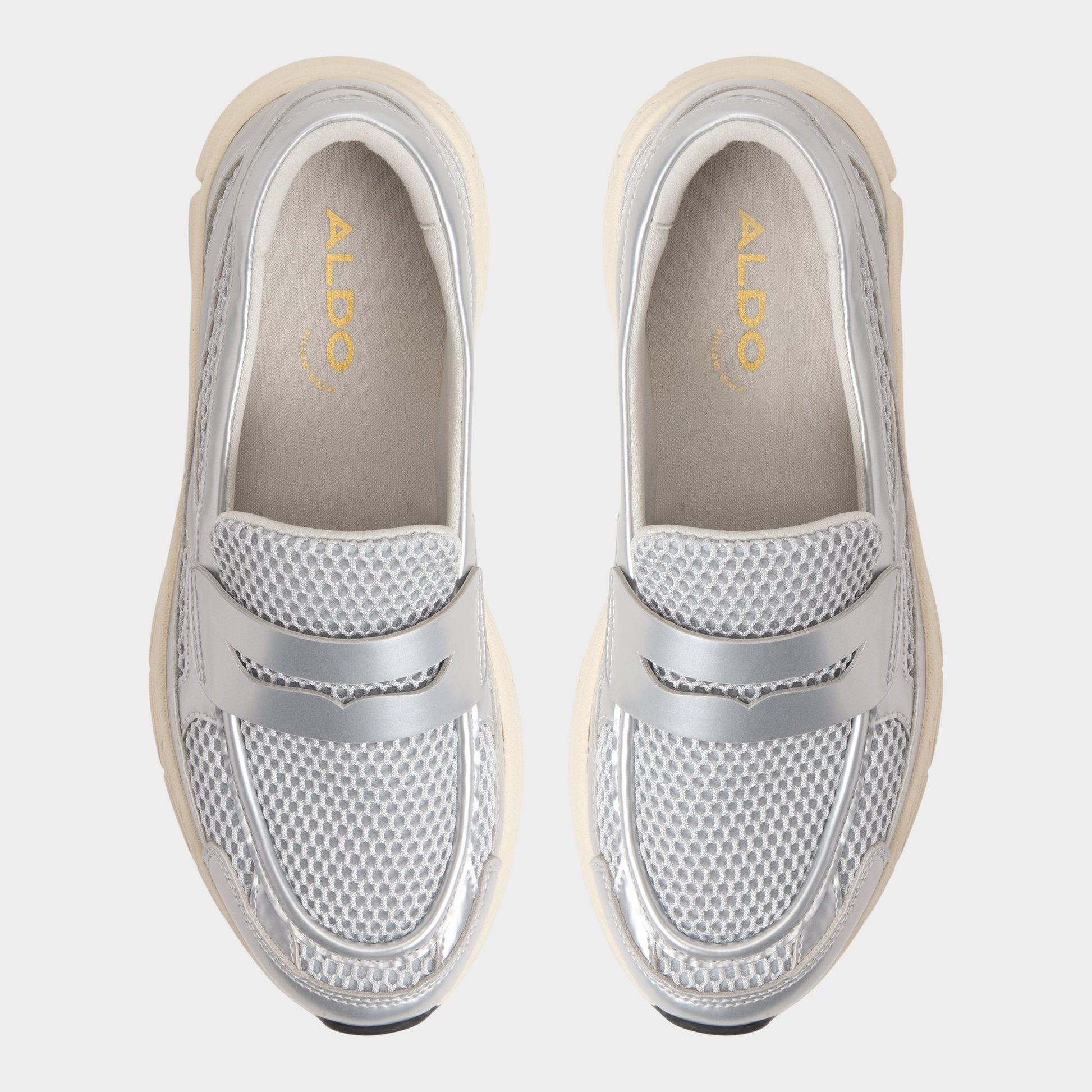 Loffy in Silver - Loafer, Jogger sole - Silver