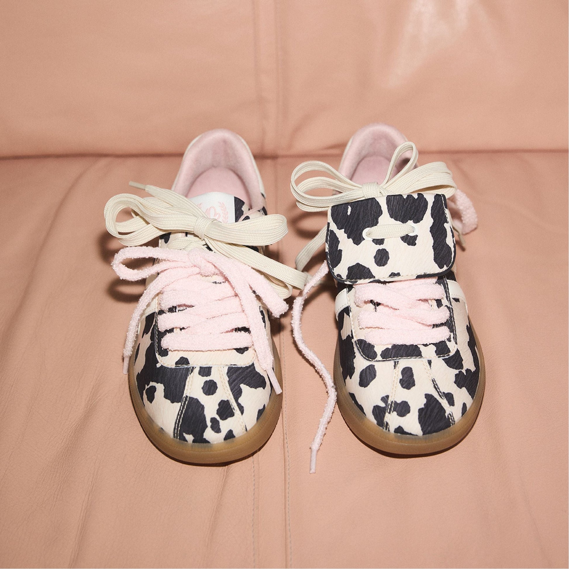 Itsneaker in White Black - Sneaker, Cup sole - White/black