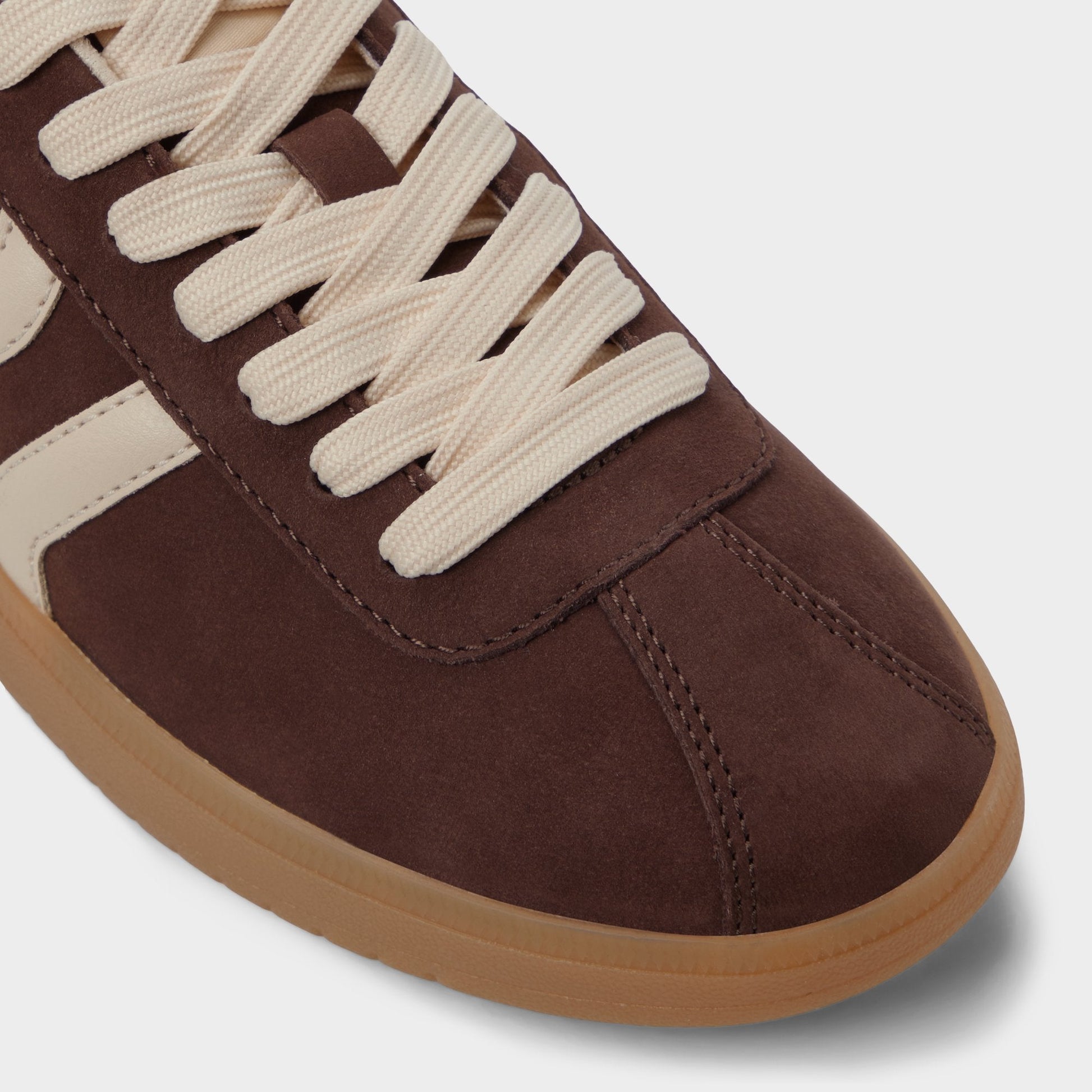 Chicsneaker in Dark Brown - Sneaker, Cup sole - Dark brown