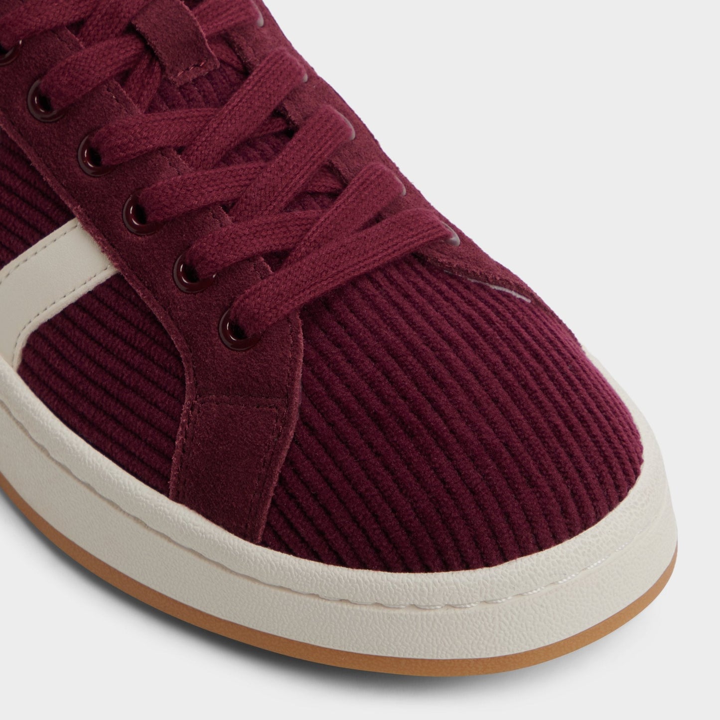 Retrochic - Low top sneaker, Cup sole - Bordo