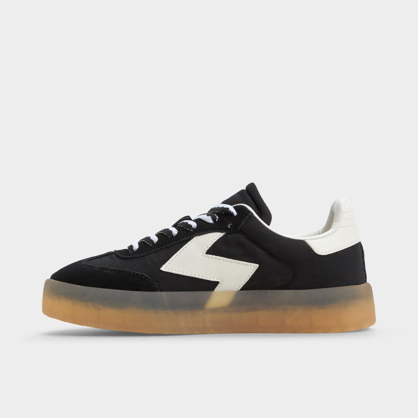Retrostep Black Women's Low top sneakers - Low top sneaker - Black