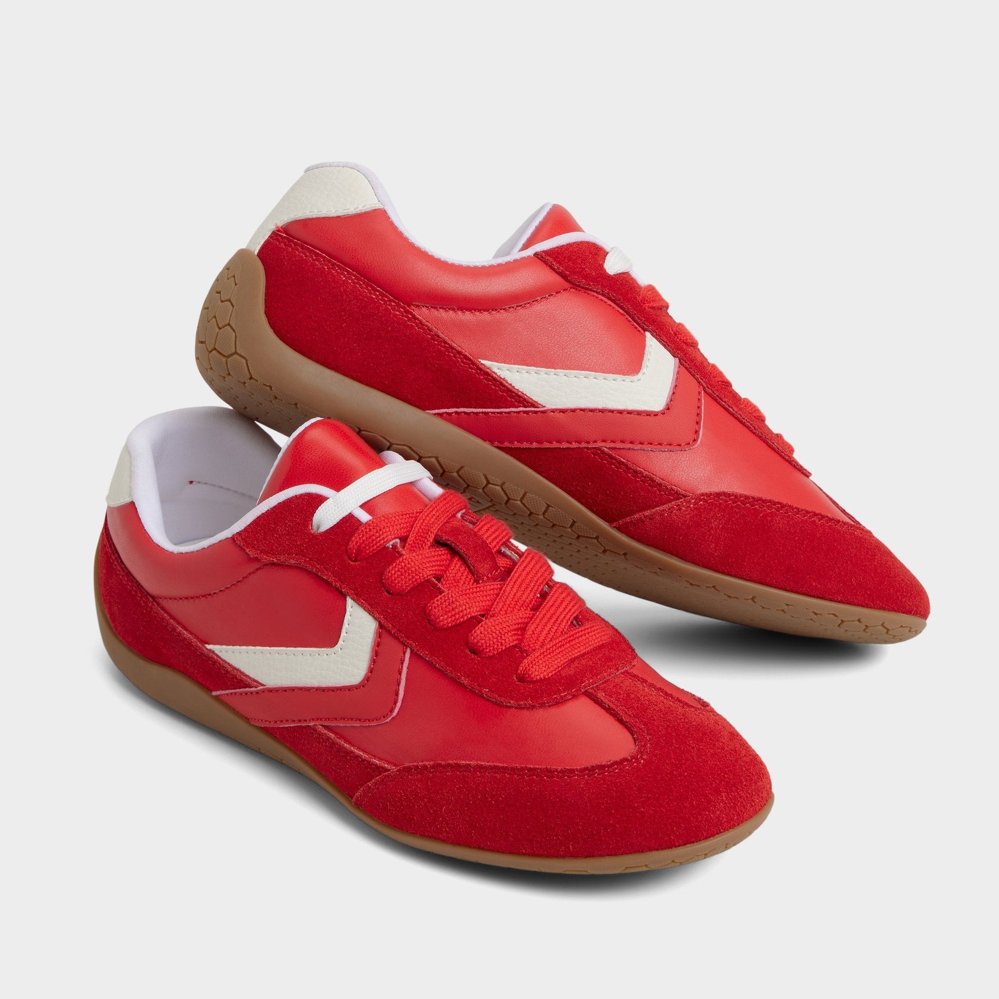 Coolchic in Open Red - Jogger sneaker - Open Red