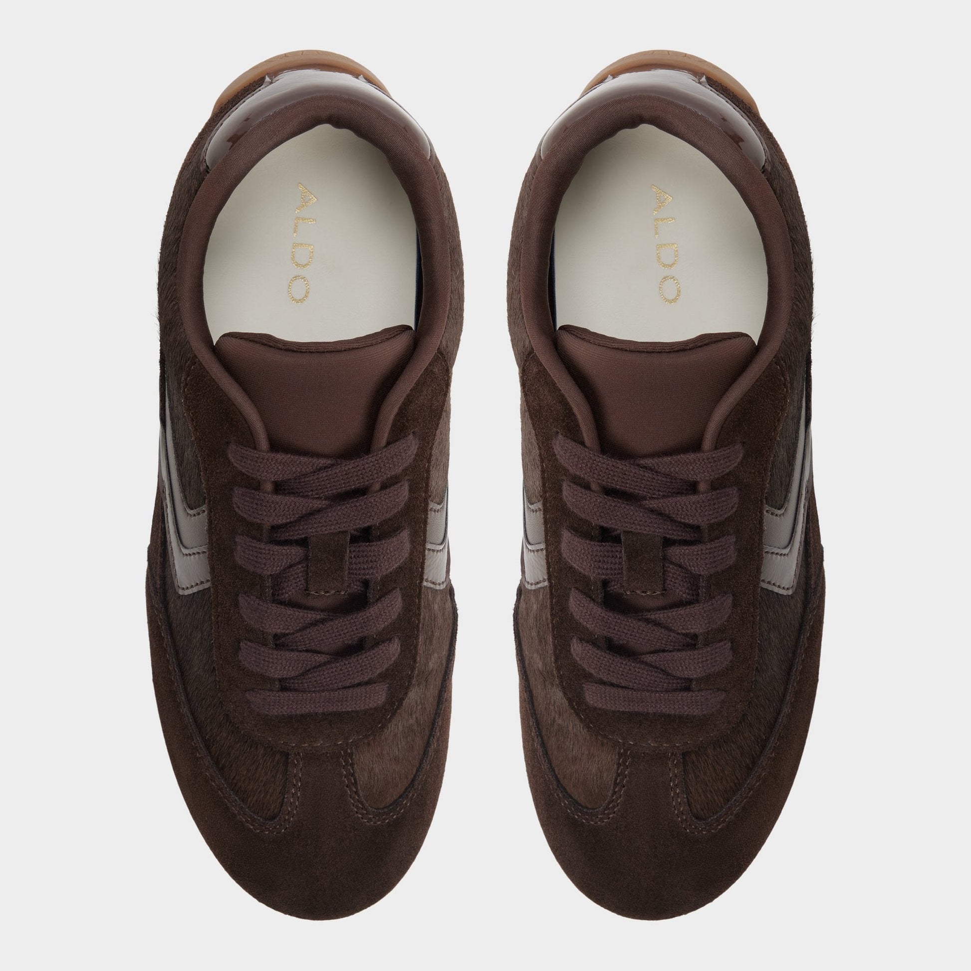 Coolchic in Dark Brown - Jogger sneaker - Dark brown