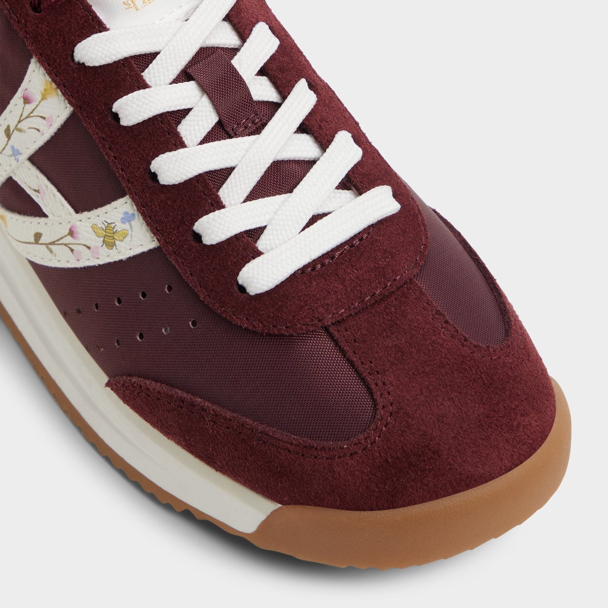 Stepcount Bordo Women's Platform and wedge sneakers - Jogger sneaker - Bordo