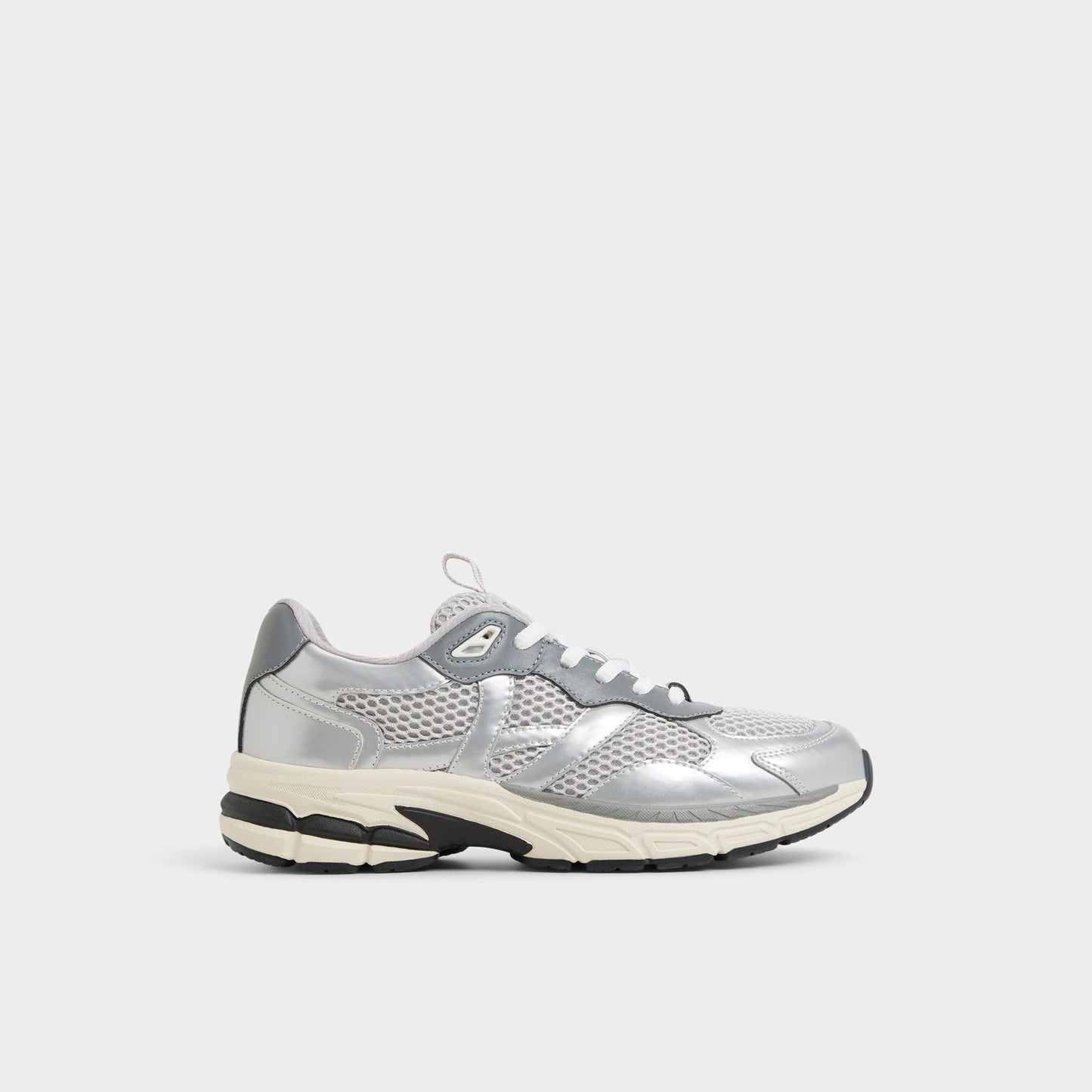 Pillowsnkr in L Silver - Jogger sneaker - Silver