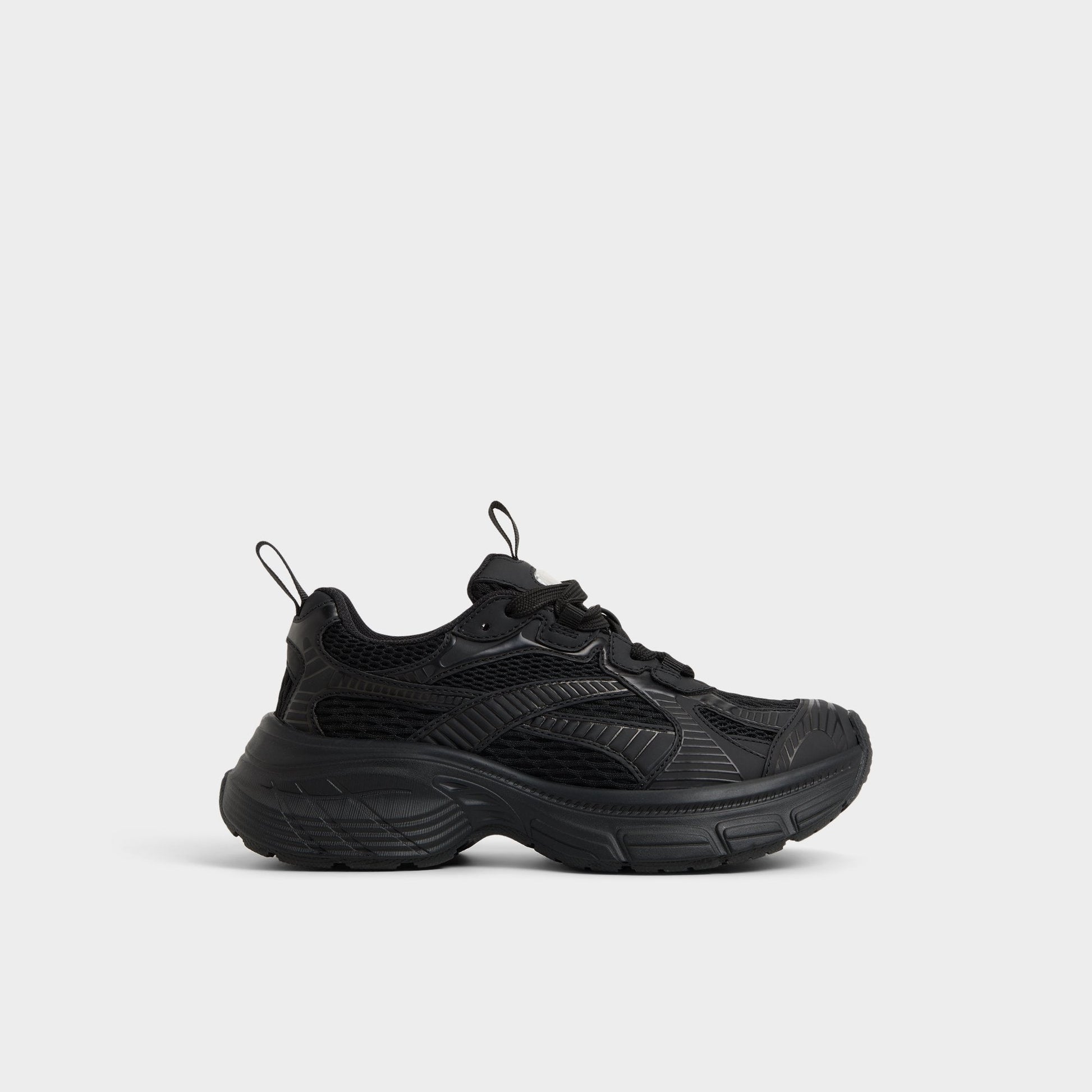 Powerplay in Black 14055008 - Sneaker, Jogger sole - Black