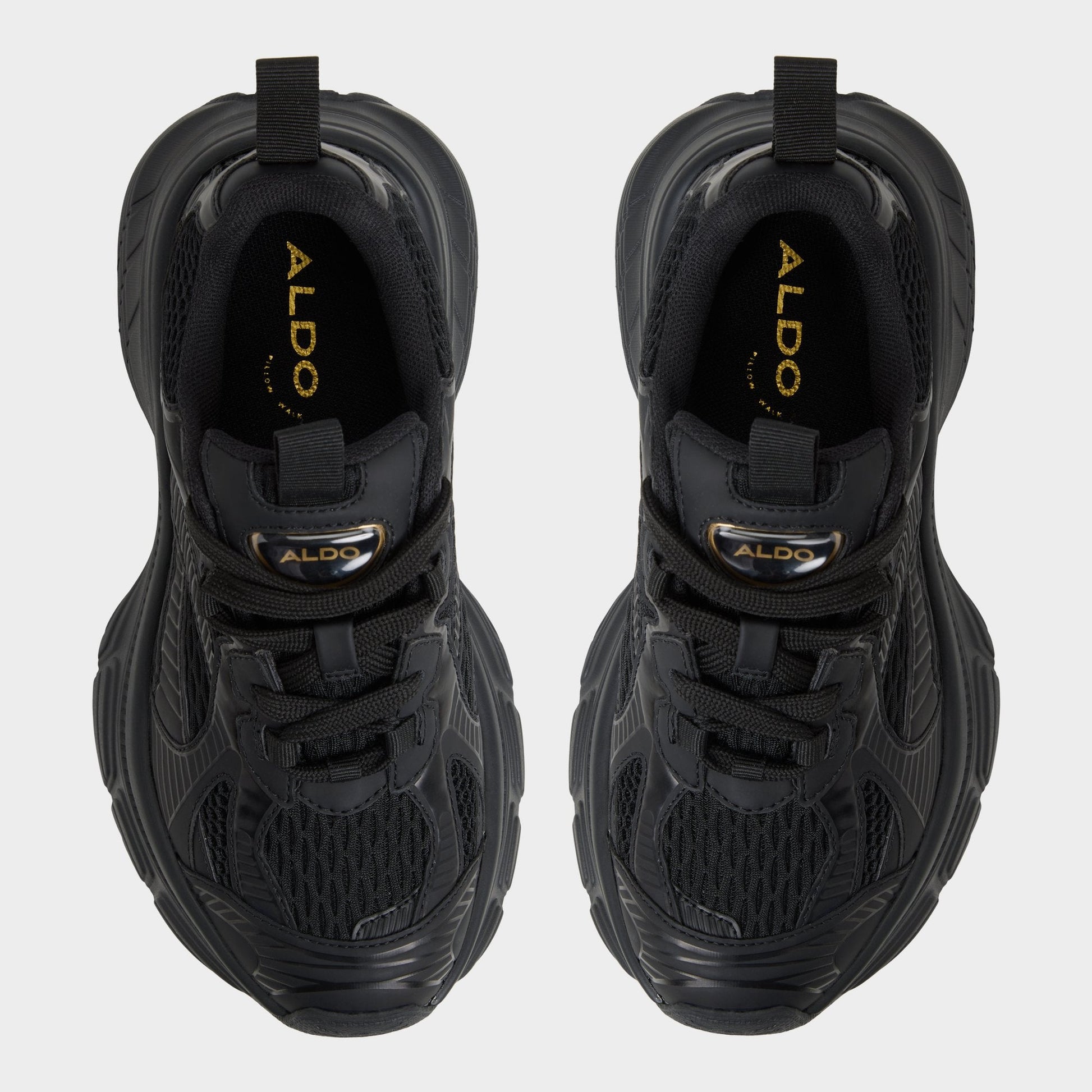Powerplay in Black 14055008 - Sneaker, Jogger sole - Black