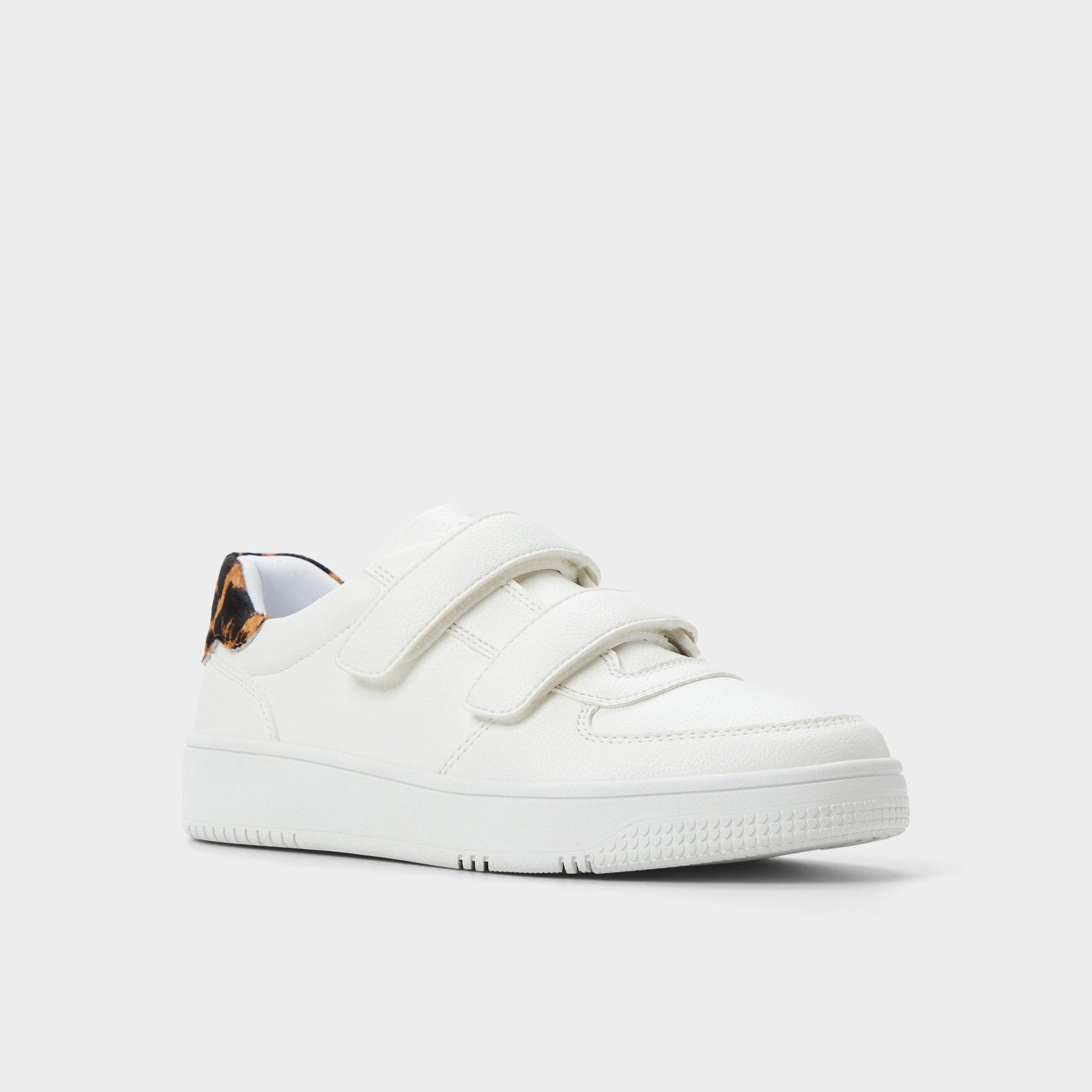 24-7kicks White Combo Women's Low top sneakers - Jogger sneaker, Platform - White Combo