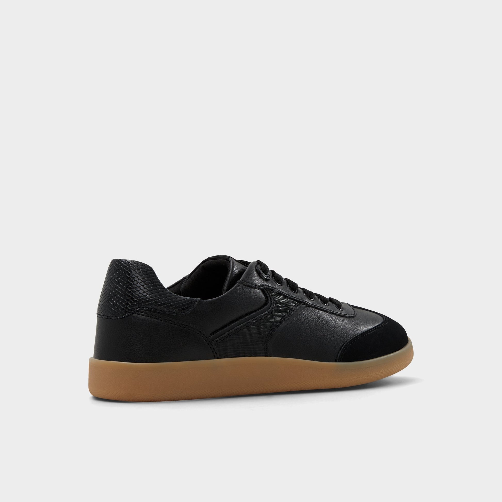 Erilg Black Women's Low top sneakers - Sneaker, Cup sole - Black